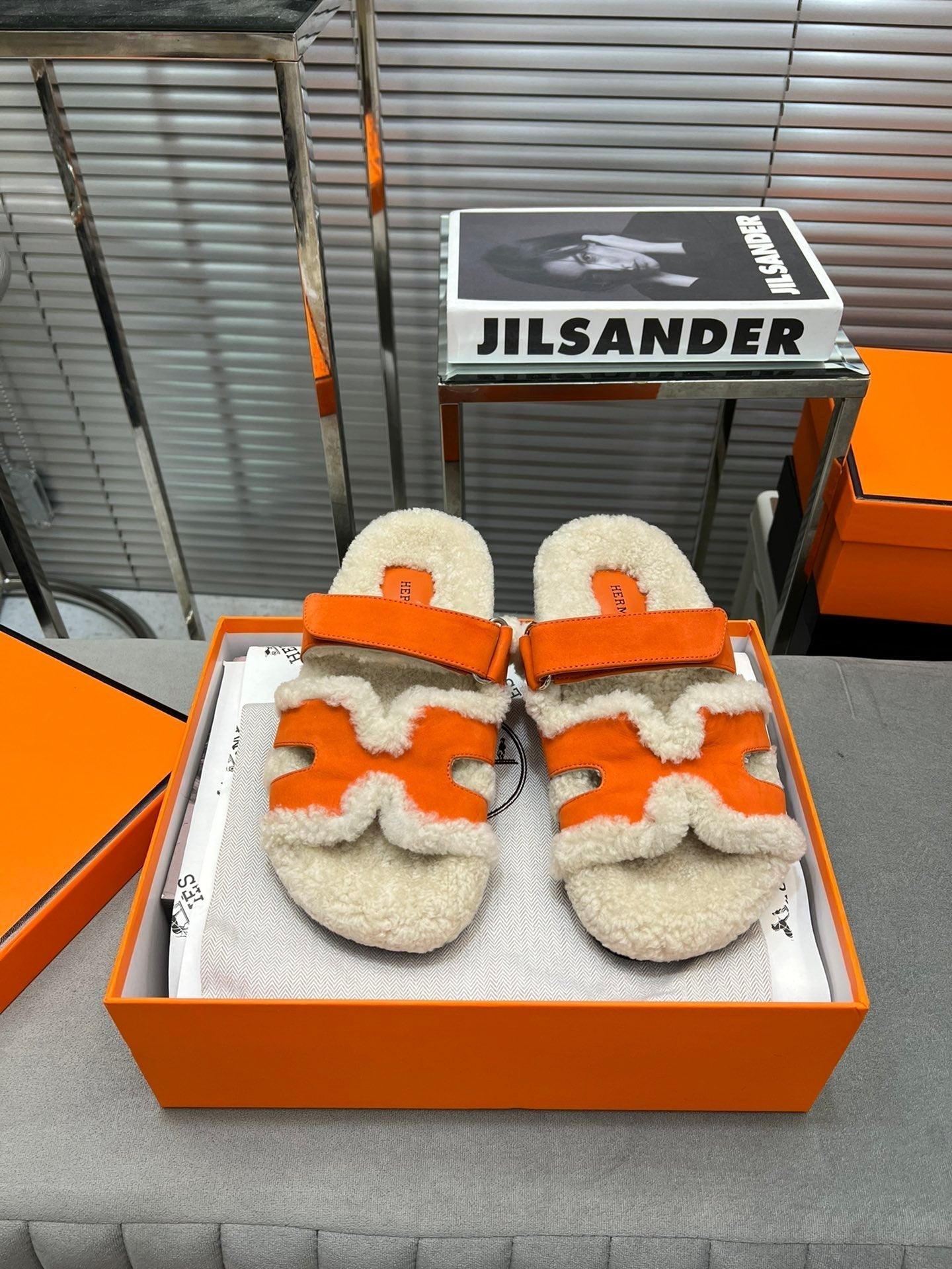 HM Chypre Sandal In Orange Suede And Fleece Lining  953827