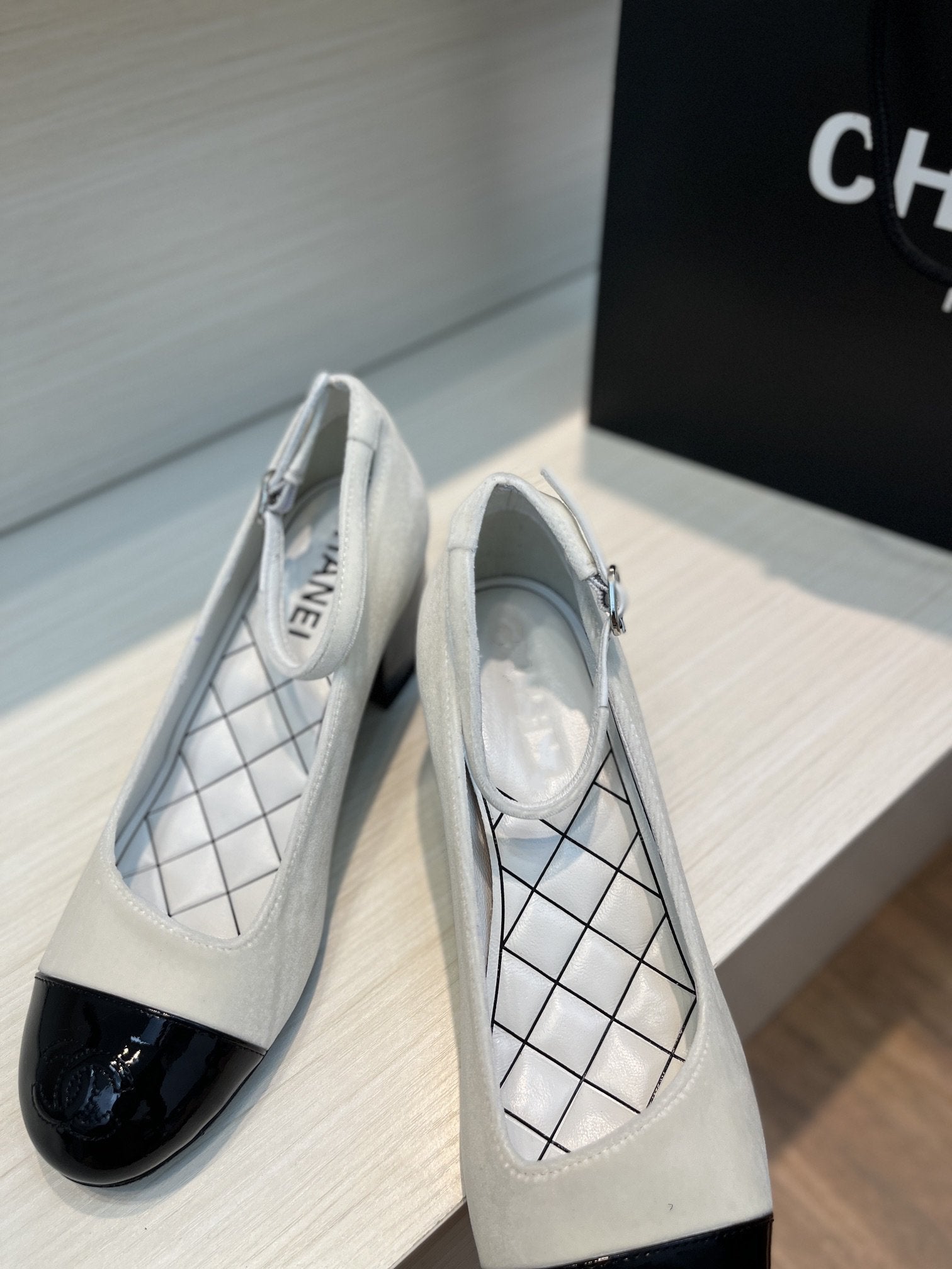 mary janes ivory black velvet