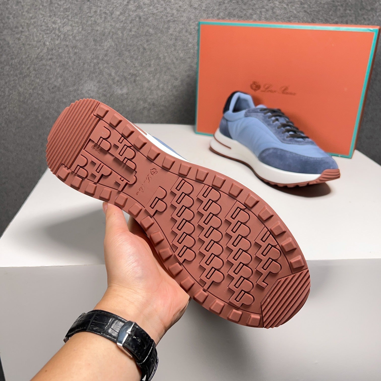 LP WEEKEND WALK SNEAKERS SKY SUEDE