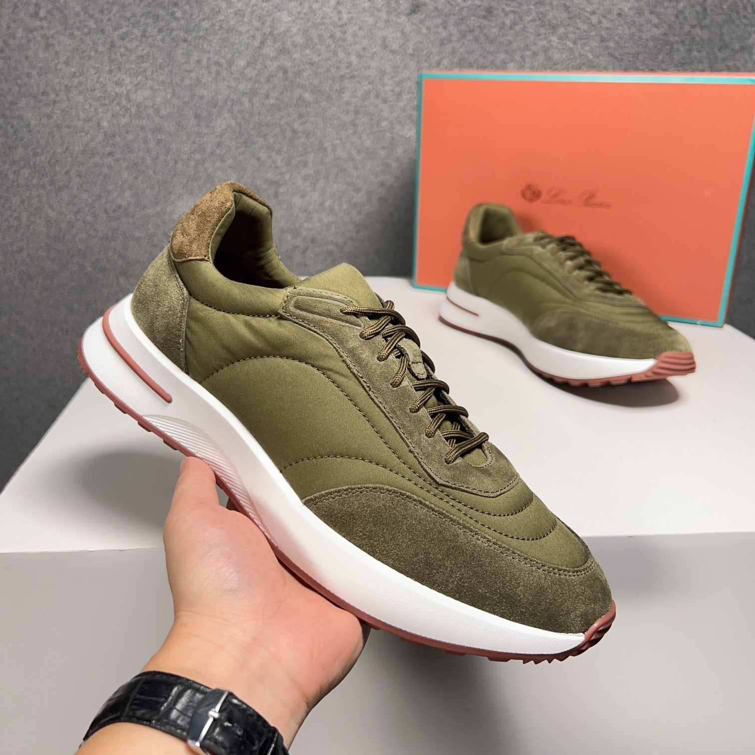 LP WEEKEND WALK SNEAKERS OLIVE SUEDE