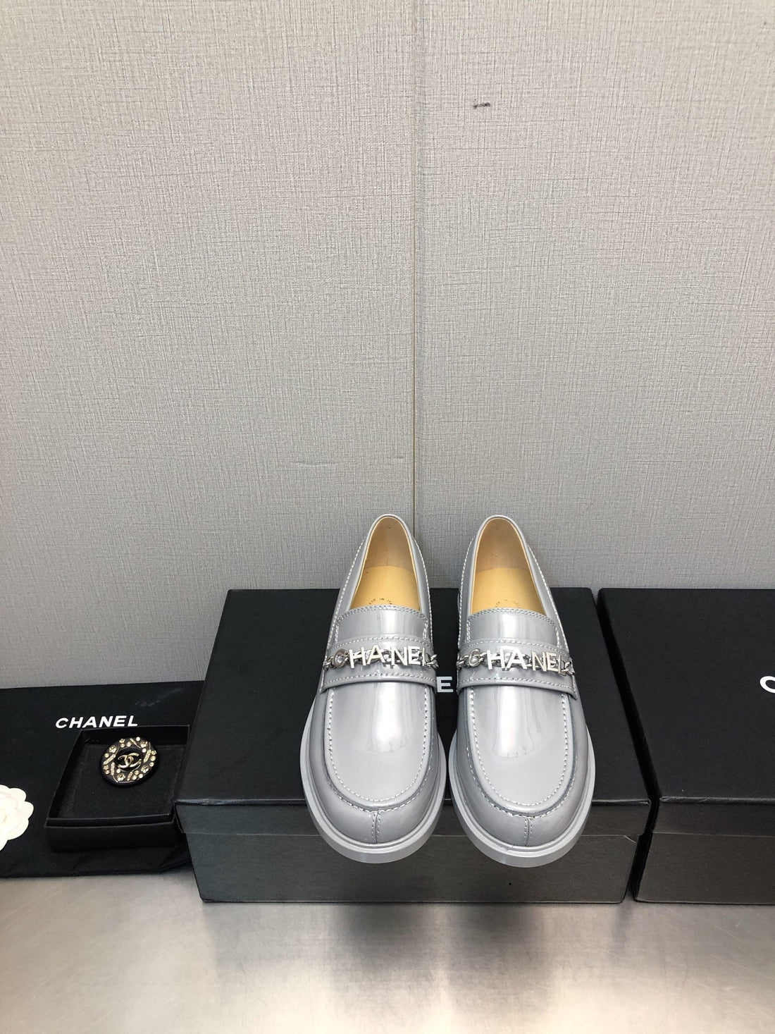 CC 25C Loafer Periwinkle Glossy Calf Leather 212975