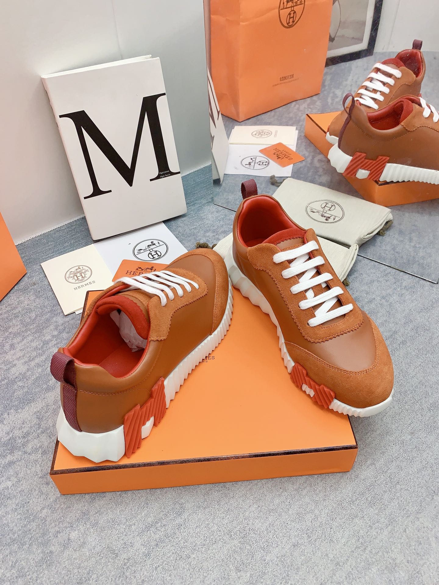 HM Bouncing Sneaker In Brown Lambskin 106427