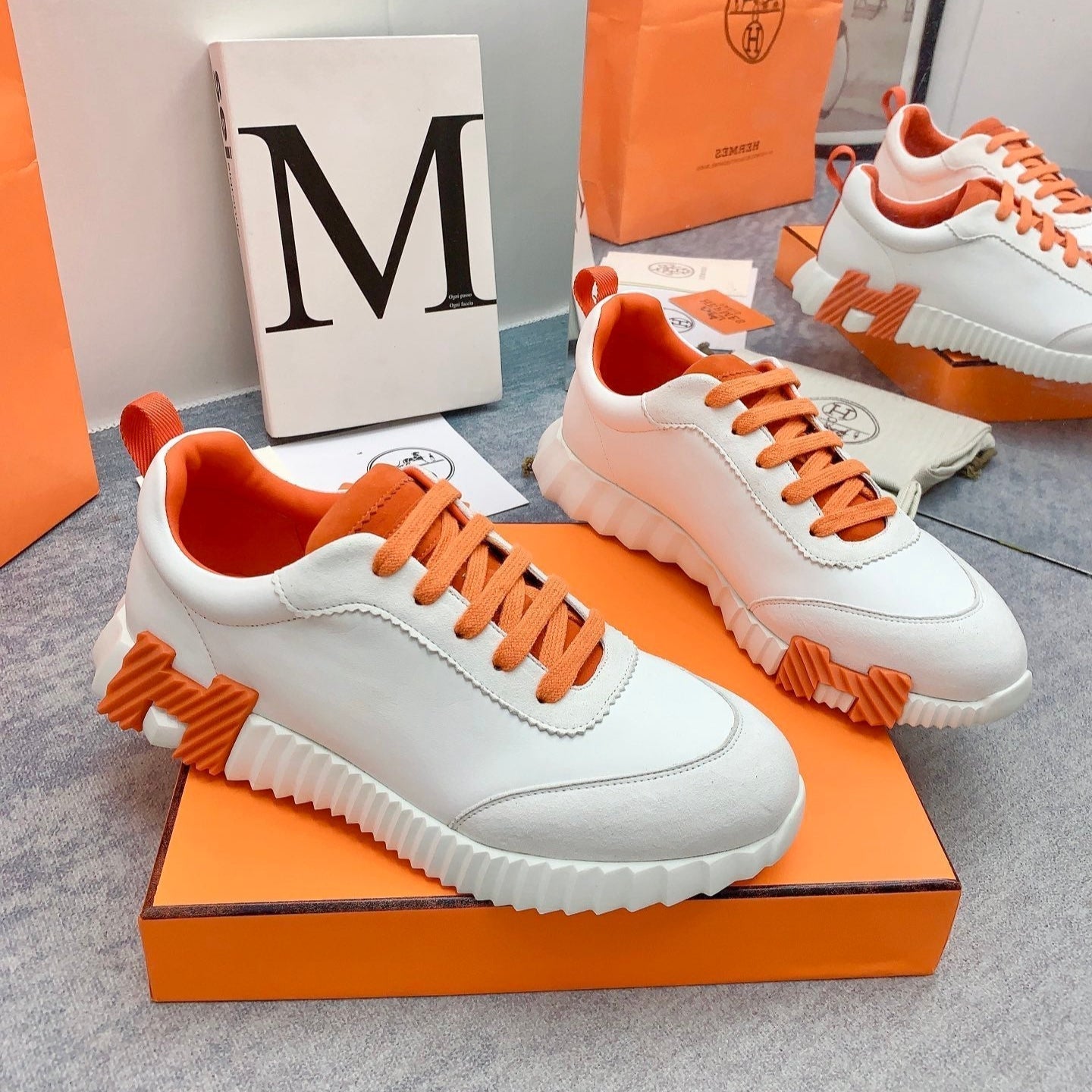 HM Bouncing Sneaker In White Lambskin 106429