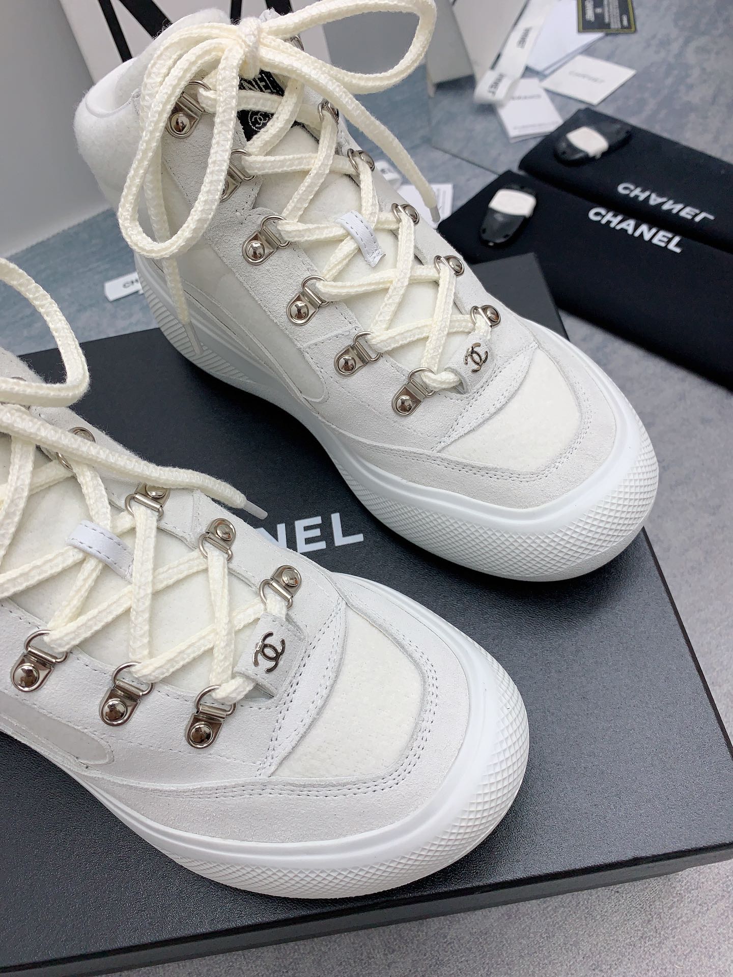 CC Sneaker Boots In White Calfskin  148775