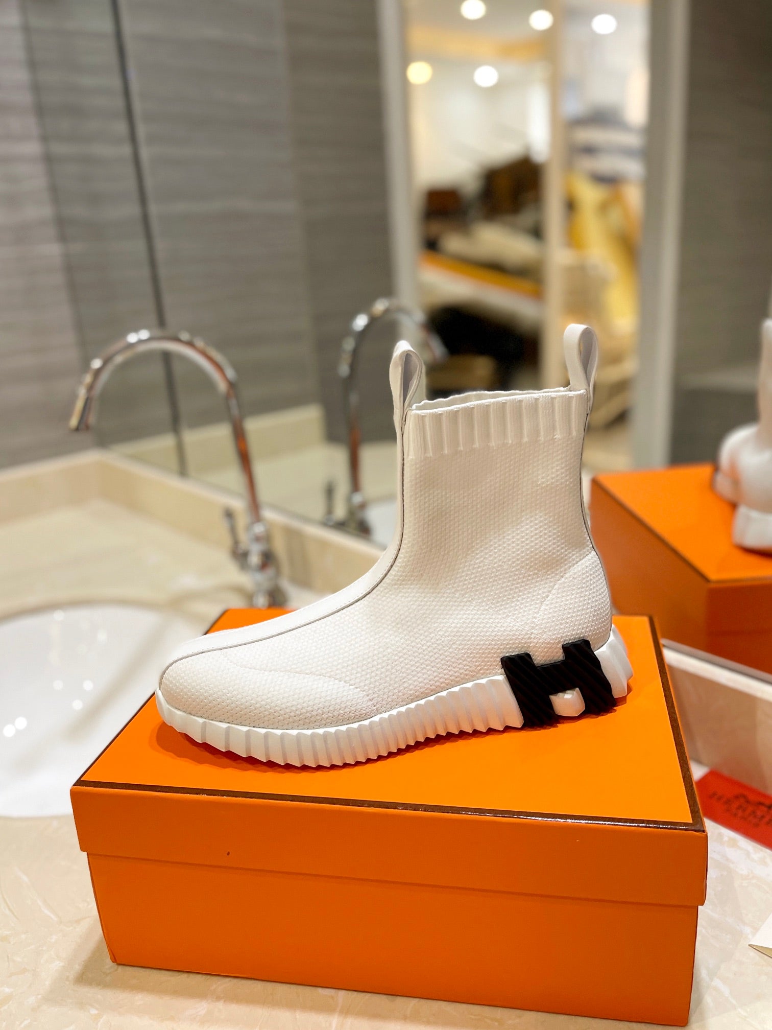 HM Fun Sneaker In White Mesh Fabric And Lambskin  983006