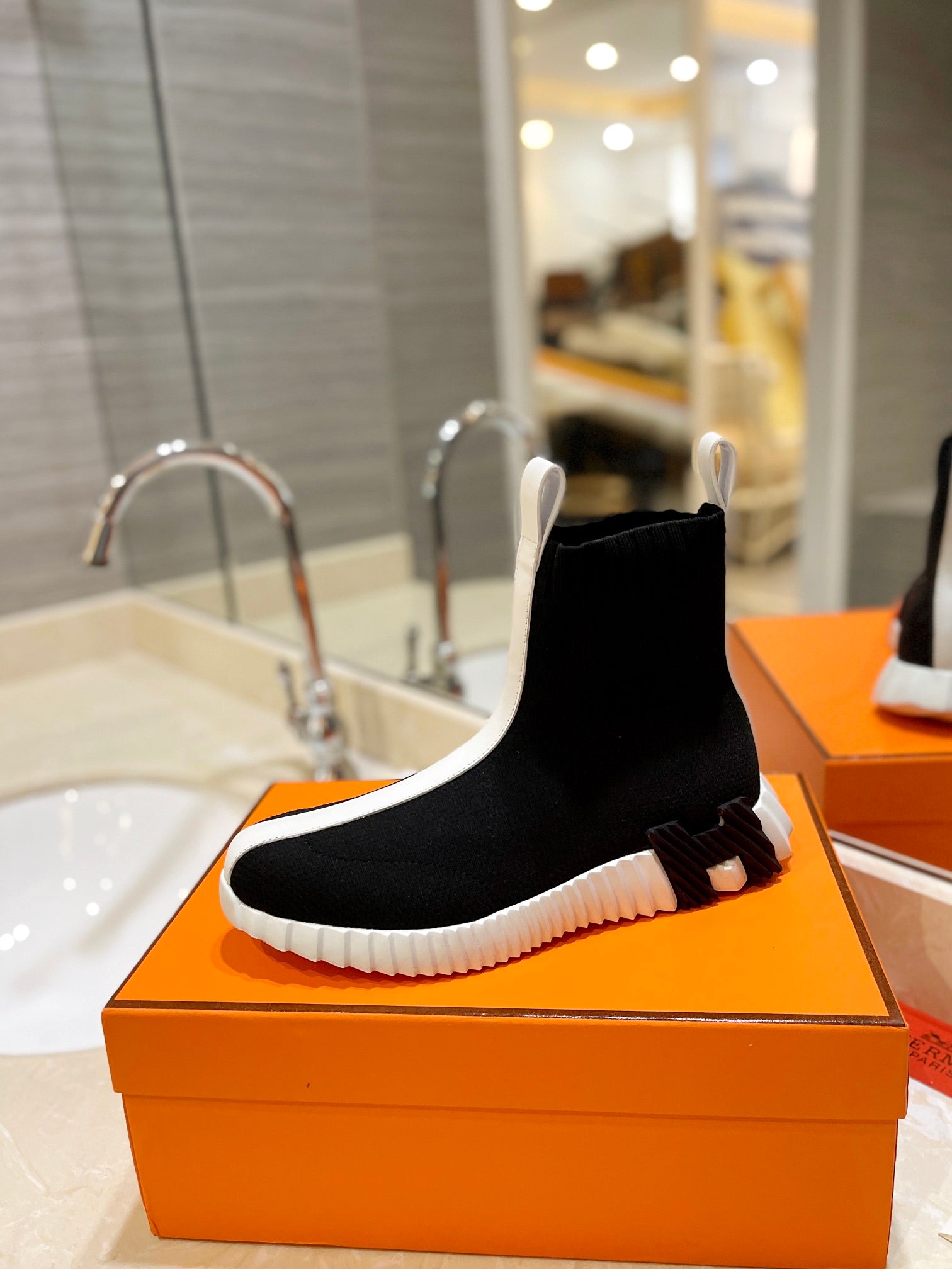 HM Fun Sneaker In White Mix Black Mesh Fabric And Lambskin 983014