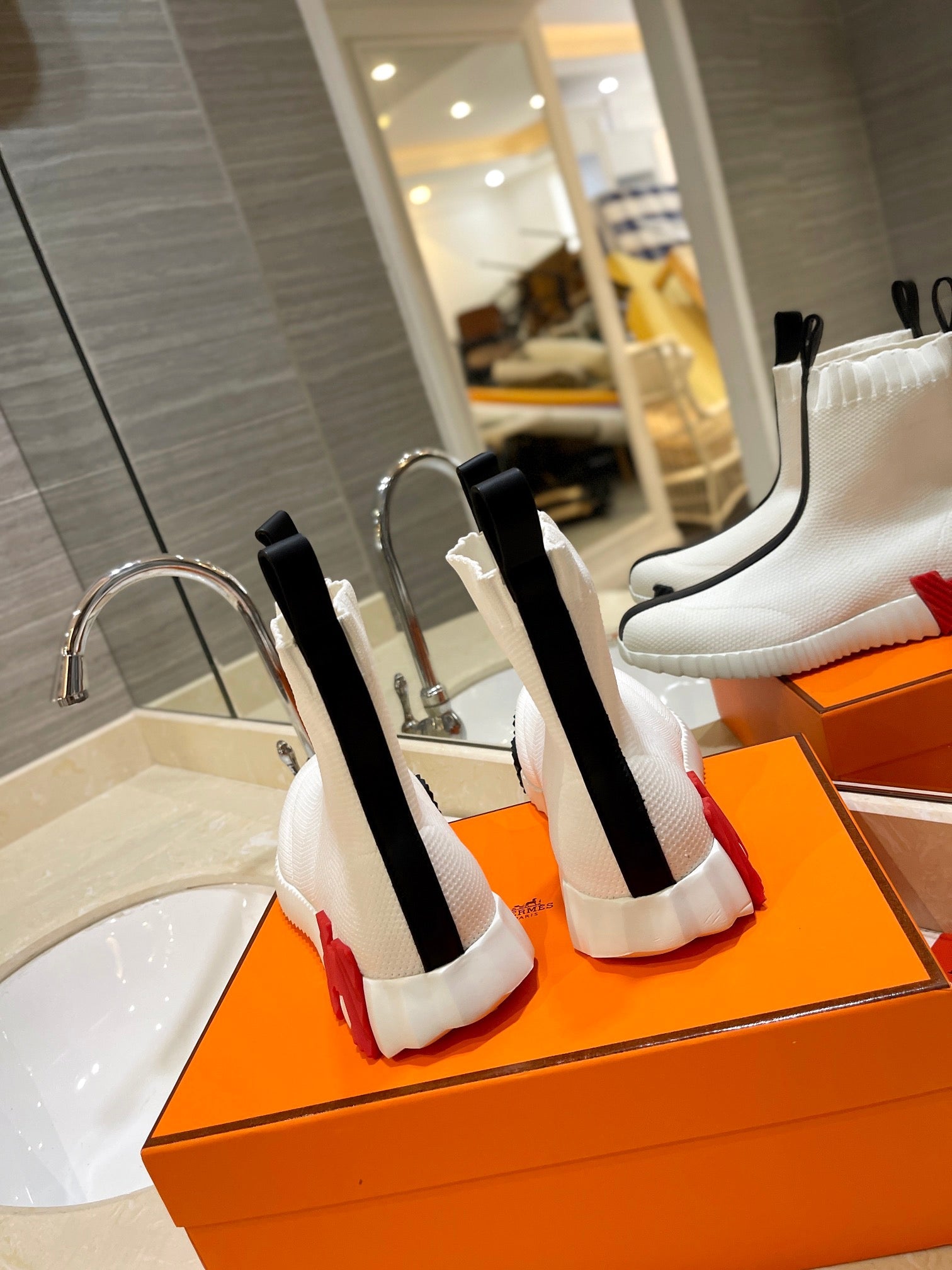 HM Fun Sneaker In Black Mix White Mesh Fabric And Lambskin 983018