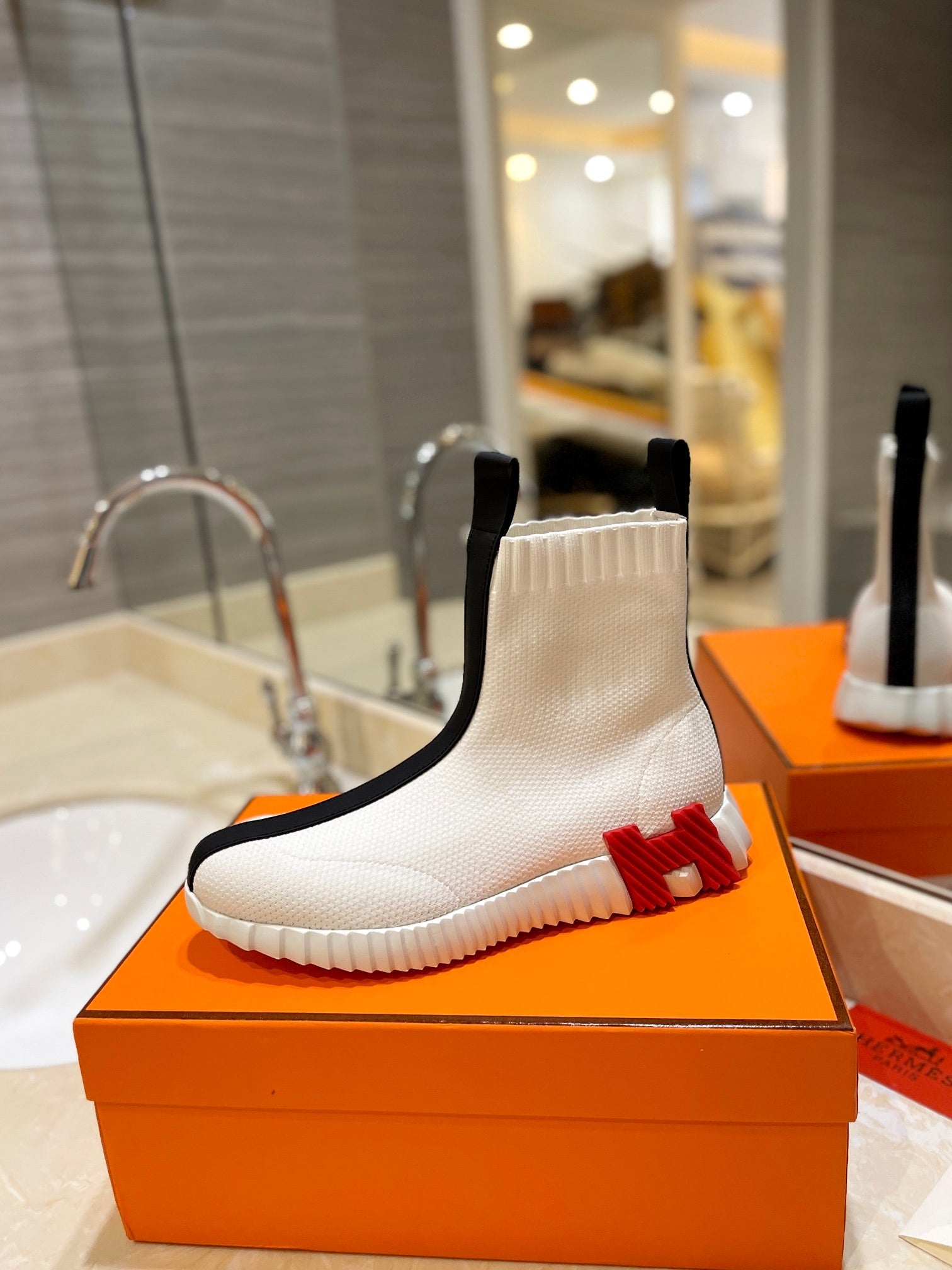 HM Fun Sneaker In Black Mix White Mesh Fabric And Lambskin 983018