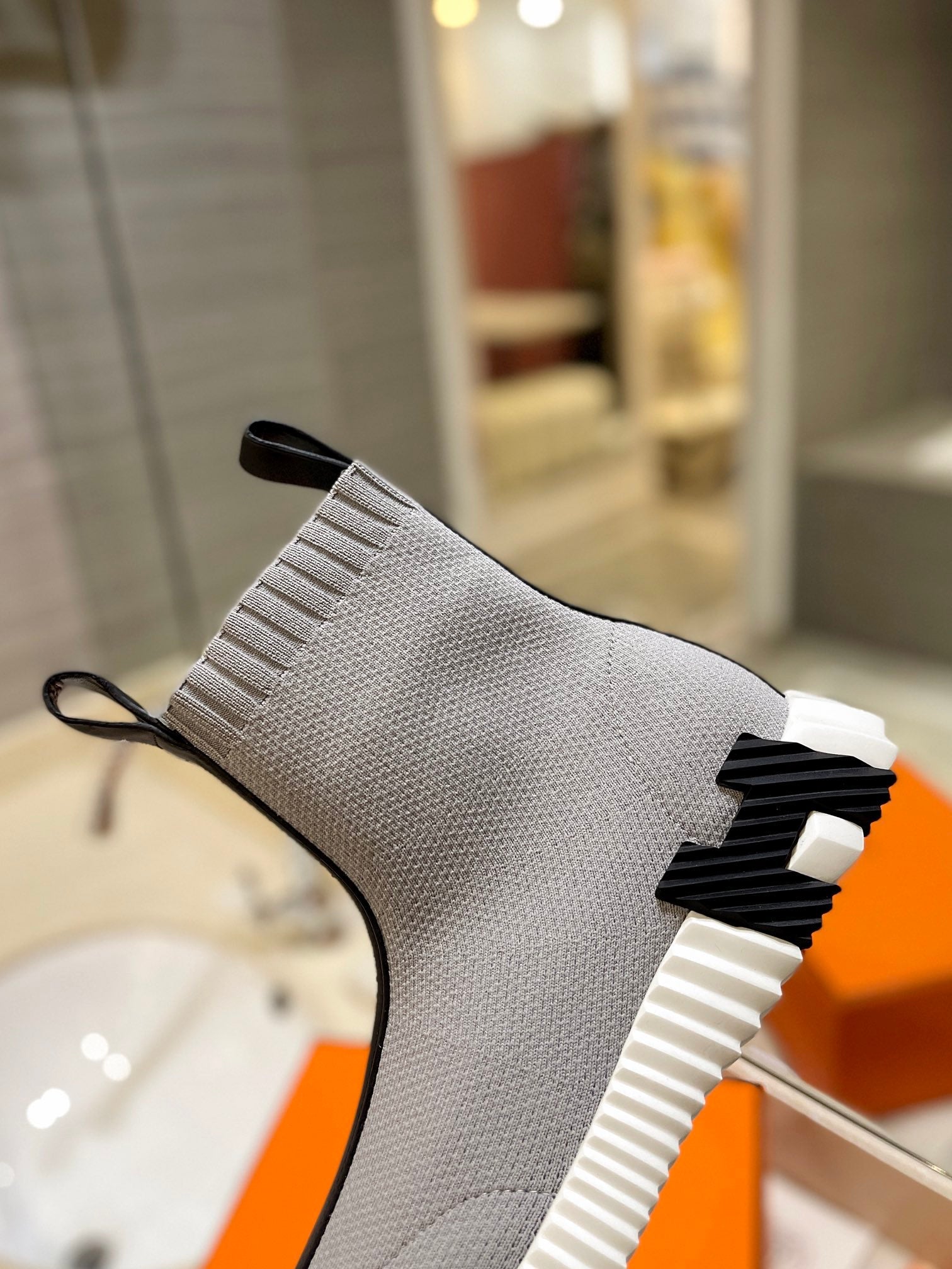 HM Fun Sneaker In Black Mix Grey Mesh Fabric And Lambskin 983022