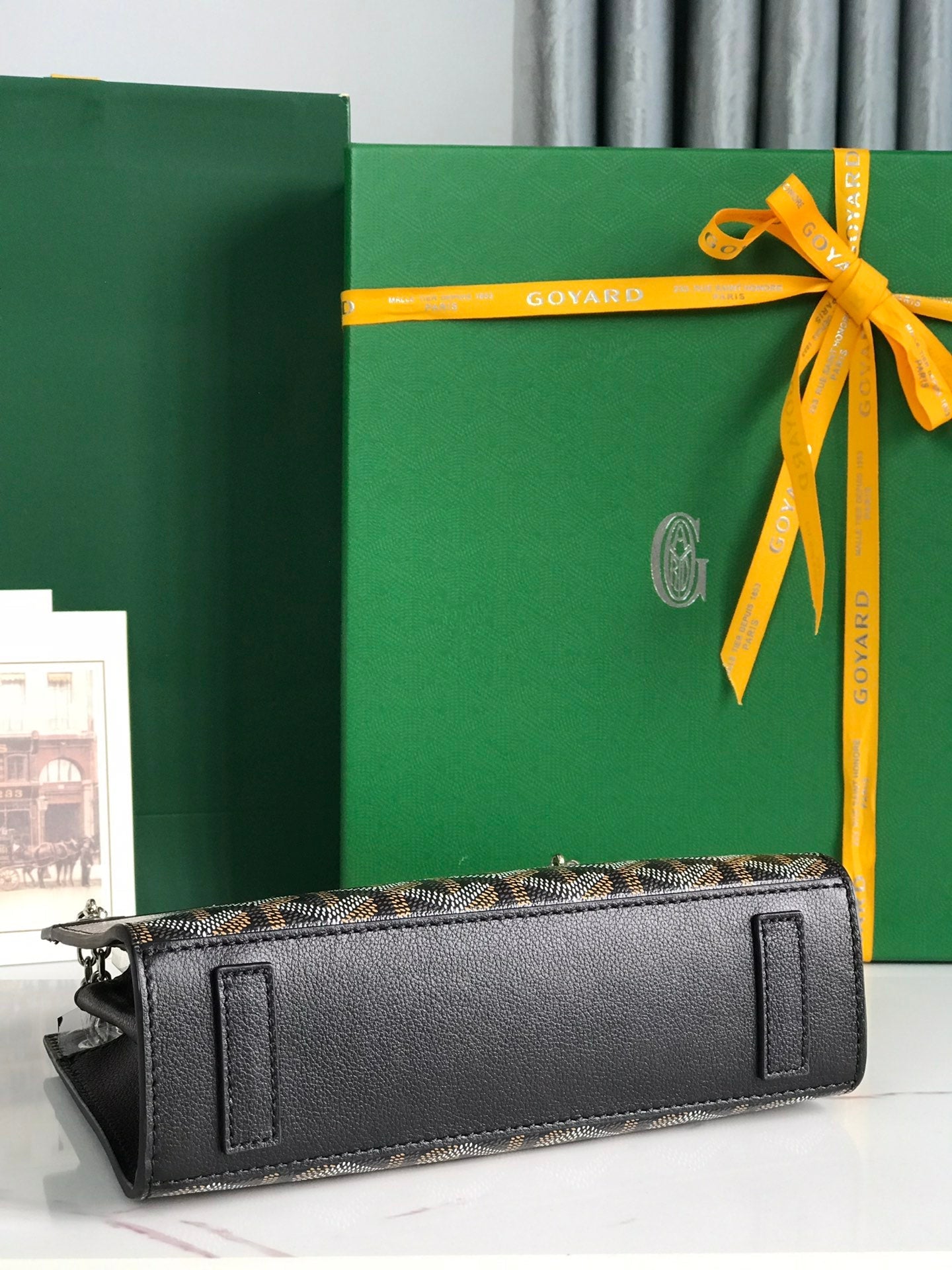 ROUETTE STRUCTURÃ‰ MINI BAG 21 IN BLACK GOYARDINE CANVAS AND CALFSKIN