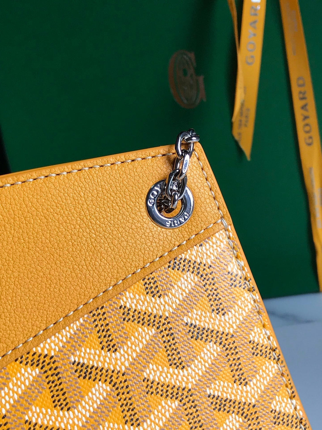 ROUETTE STRUCTURÃ‰ MINI BAG 21 IN YELLOW GOYARDINE CANVAS AND CALFSKIN