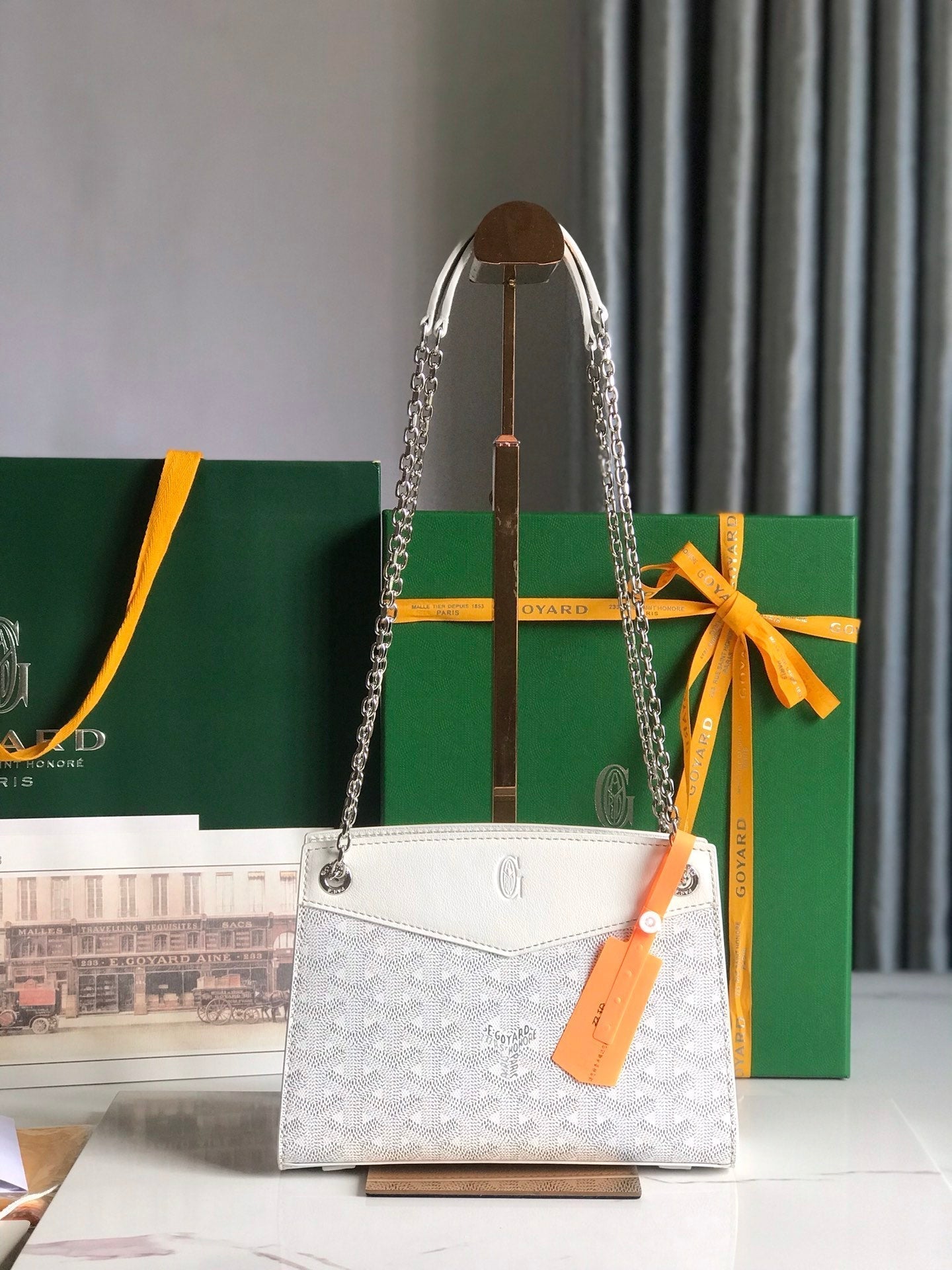 ROUETTE STRUCTURÃ‰ MINI BAG 21 IN WHITE GOYARDINE CANVAS AND CALFSKIN