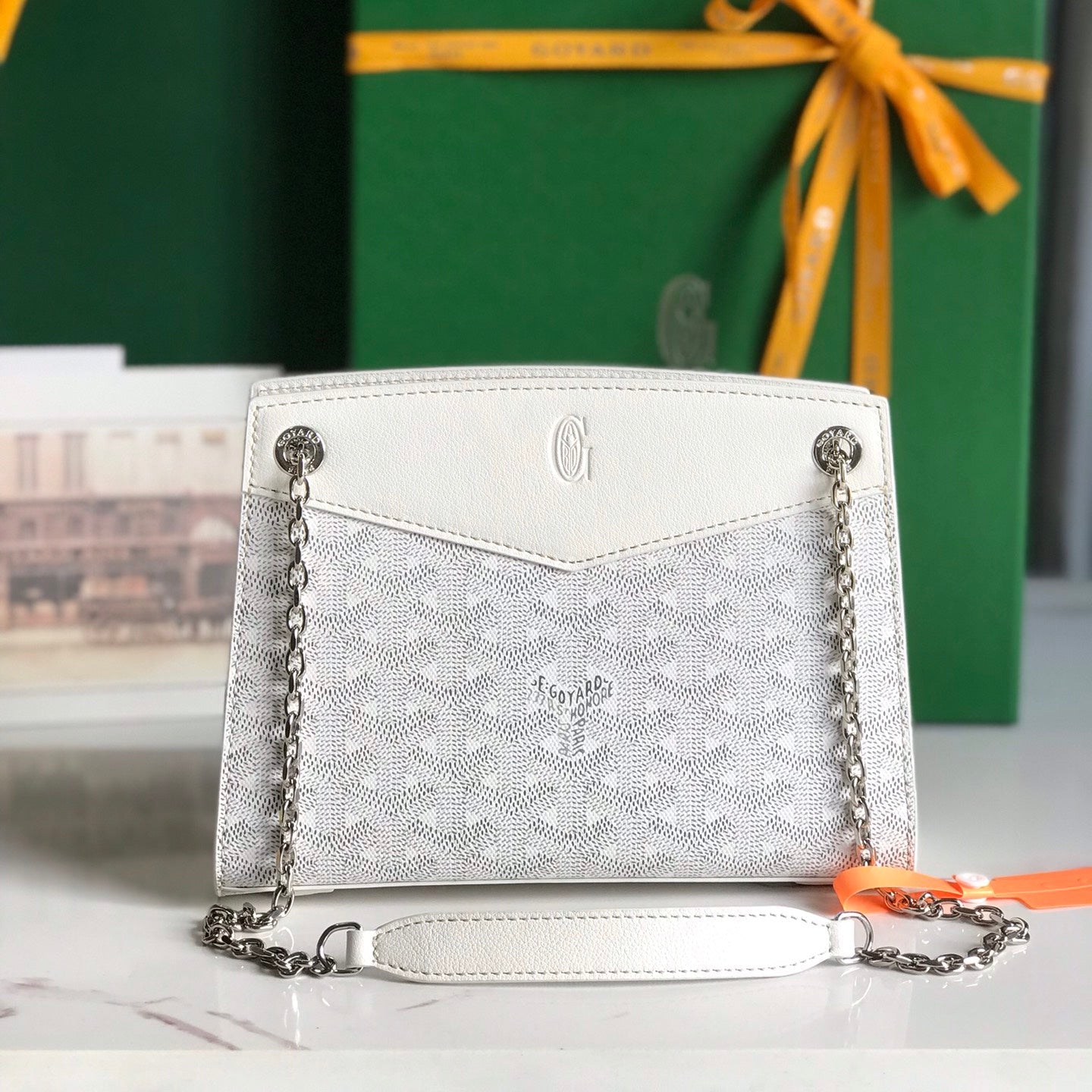 ROUETTE STRUCTURÃ‰ MINI BAG 21 IN WHITE GOYARDINE CANVAS AND CALFSKIN
