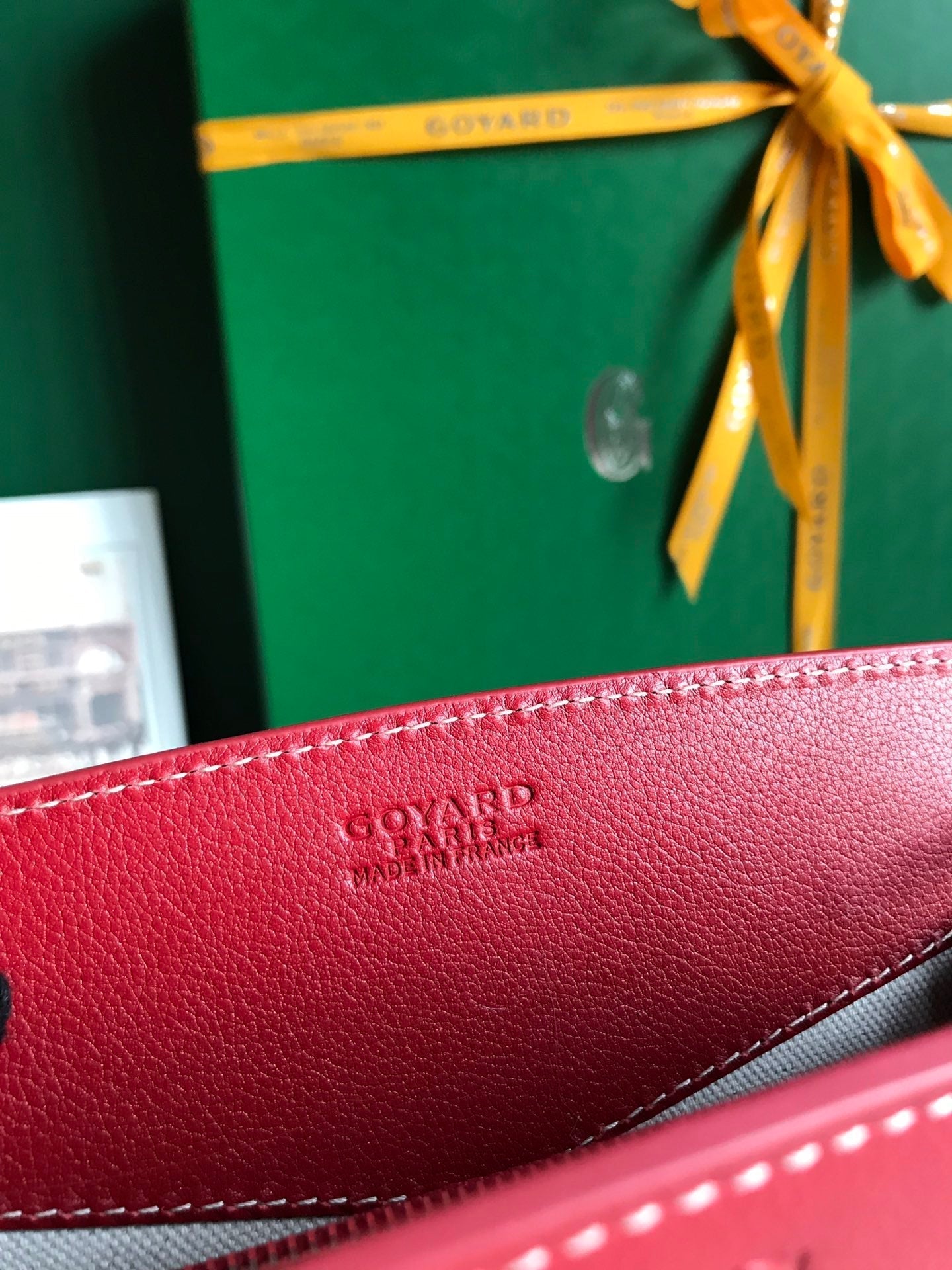 ROUETTE STRUCTURÃ‰ MINI BAG 21 IN CLASSIC RED GOYARDINE CANVAS AND CALFSKIN