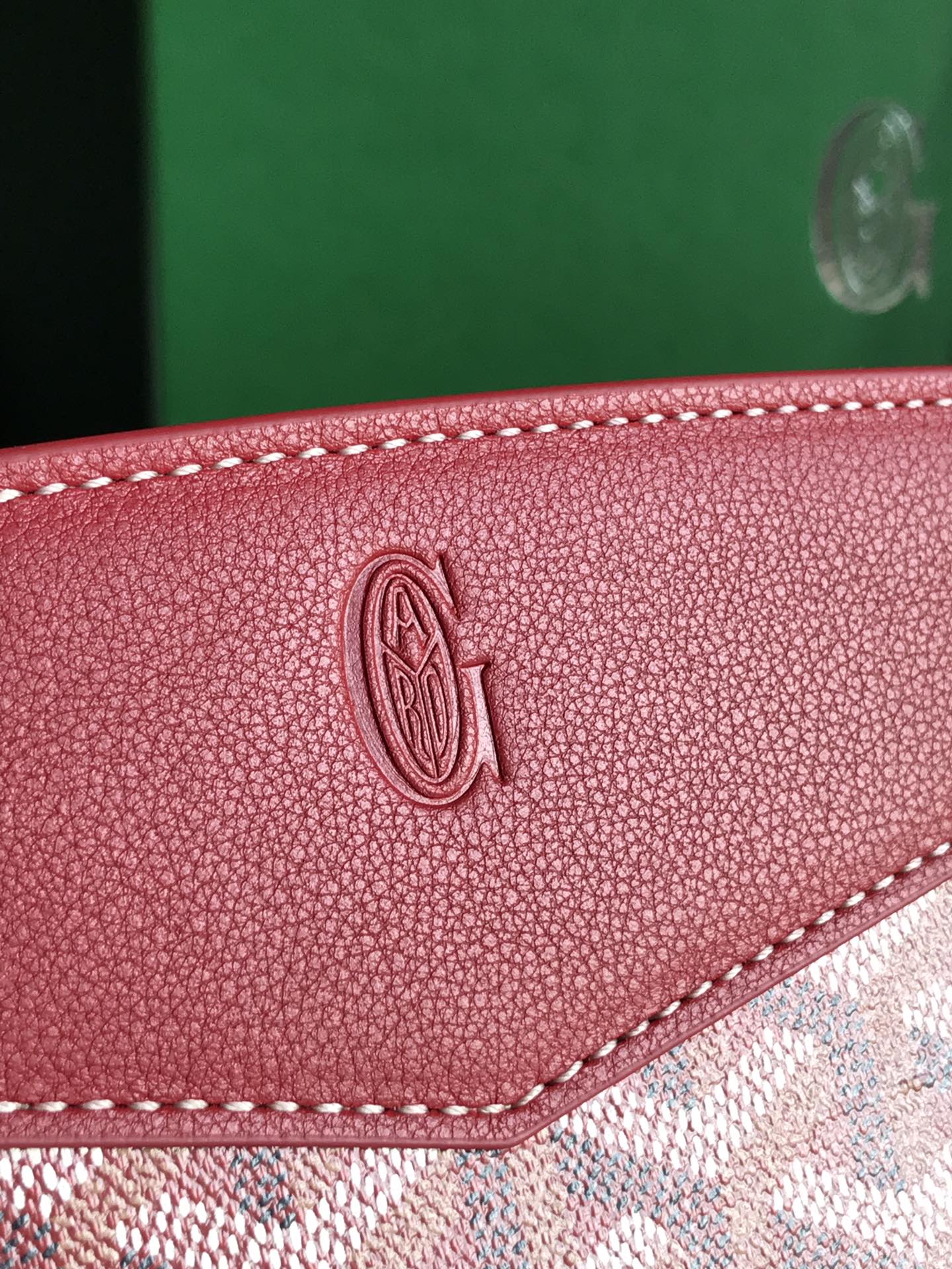 ROUETTE STRUCTURÃ‰ MINI BAG 21 IN CLASSIC RED GOYARDINE CANVAS AND CALFSKIN