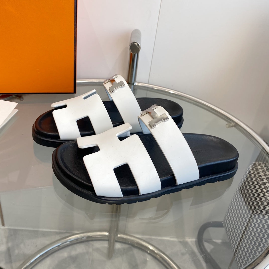 Chypre Sandal White Leather