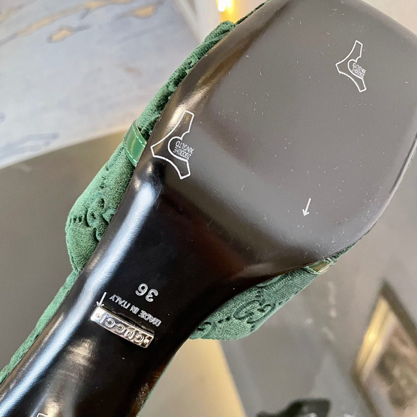 GG VELVET HIGH HEEL SANDALS WITH BEAUTIFUL LOGO DETAILS GREEN FOREST