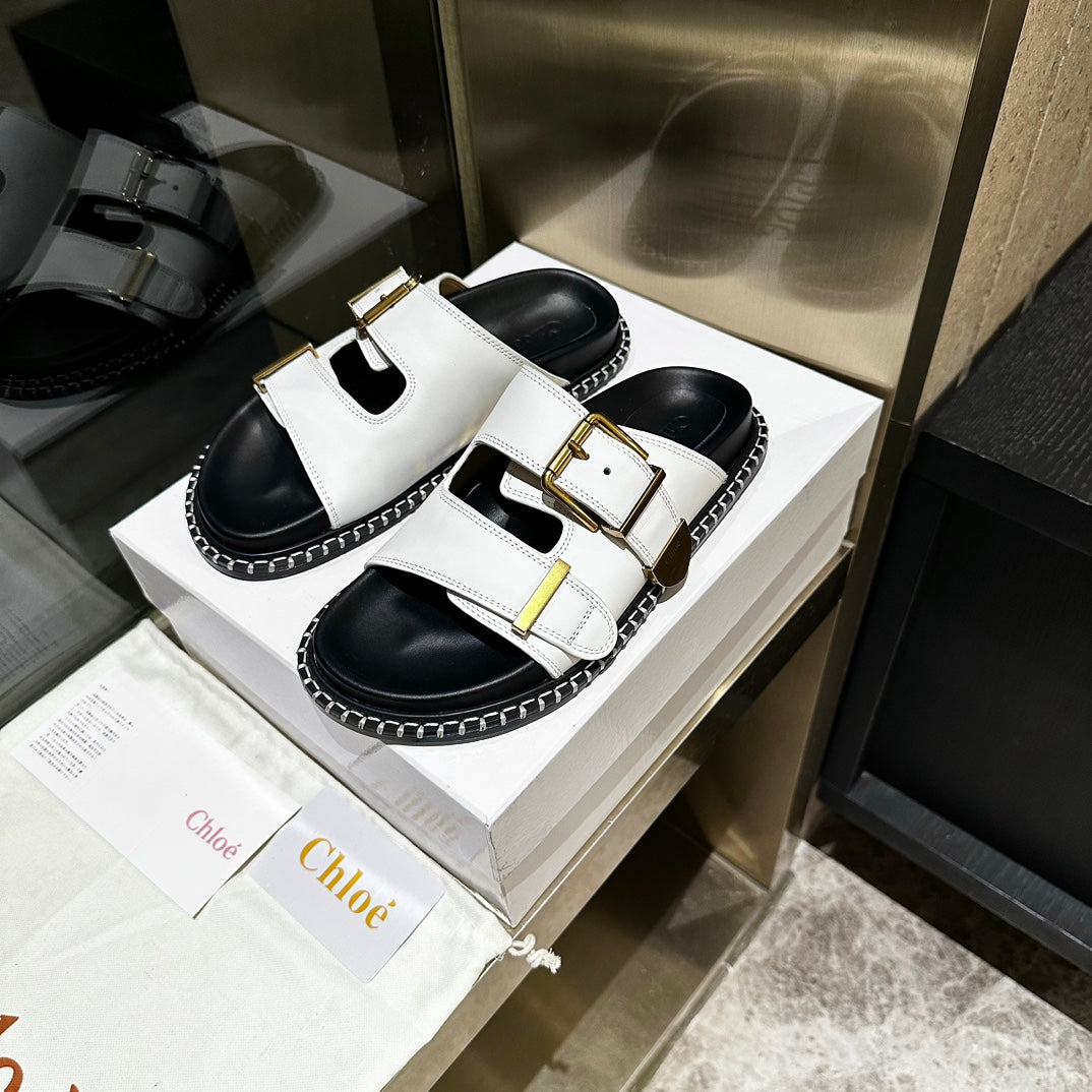 CHLOE DAD SANDALS IN WHITE CALFSKIN WITH GOLD HARDWARE