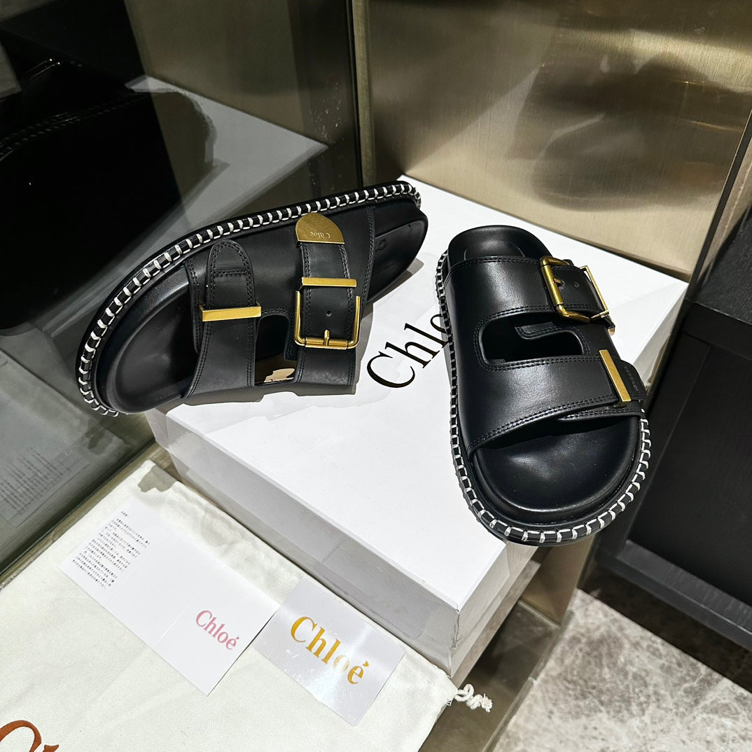 CHLOE DAD SANDALS IN BLACK CALFSKIN WITH GOLD HARDWARE