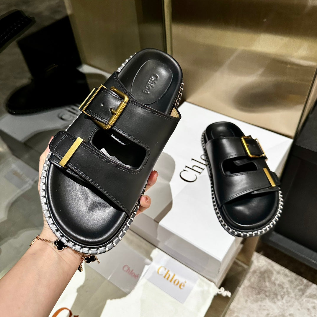 CHLOE DAD SANDALS IN BLACK CALFSKIN WITH GOLD HARDWARE