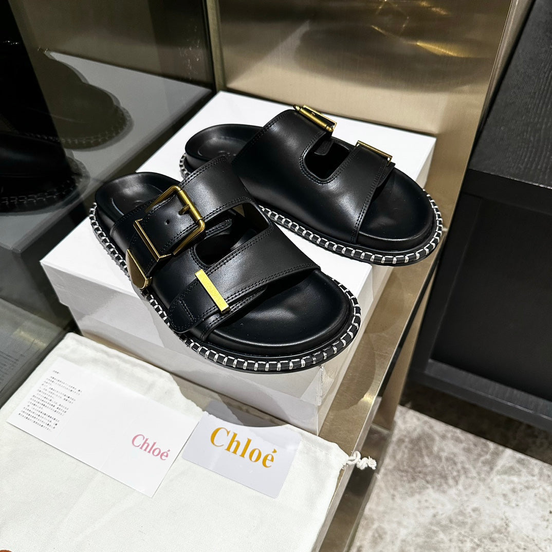 CHLOE DAD SANDALS IN BLACK CALFSKIN WITH GOLD HARDWARE