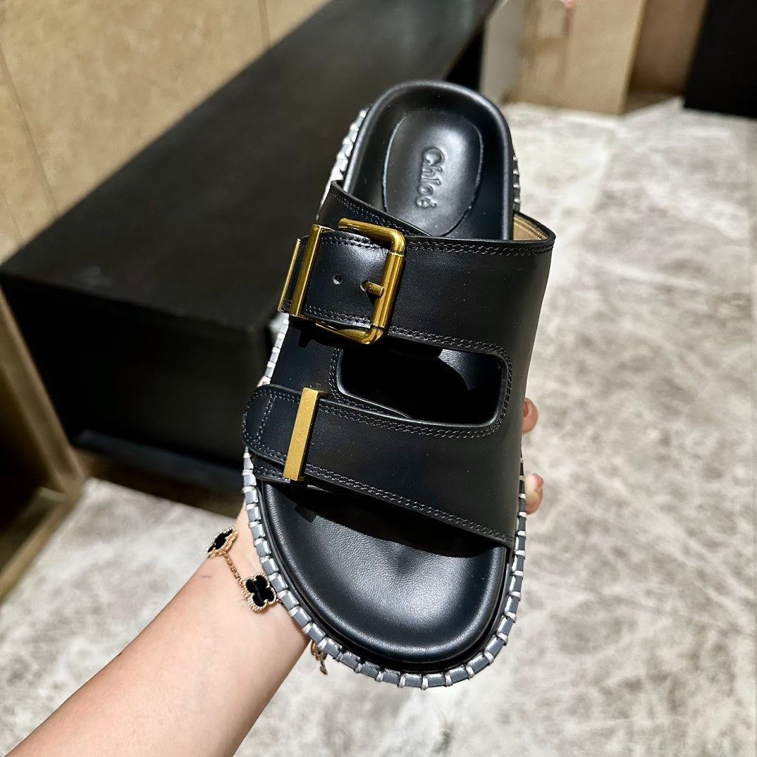 CHLOE DAD SANDALS IN BLACK CALFSKIN WITH GOLD HARDWARE