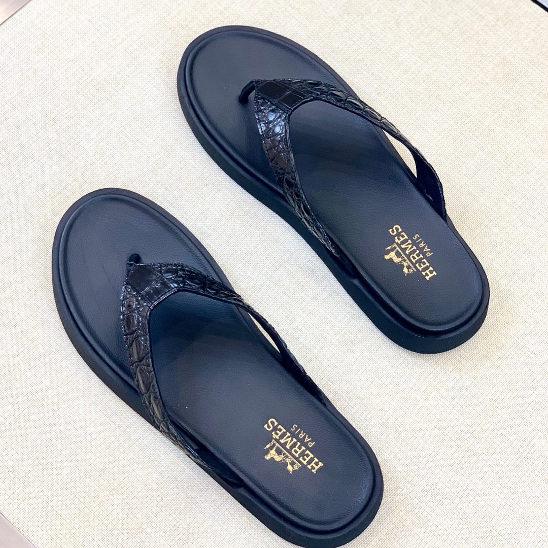 HM Men's Thong Sandals Black Rubber Sheepskin 561664