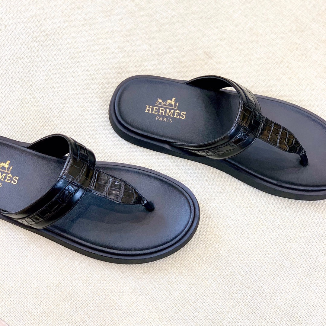 HM Men's Thong Sandals Black Rubber Sheepskin 561667