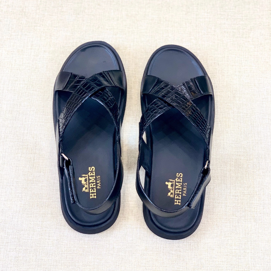 HM Men's "X" Sandals Black Rubber Sheepskin 561670