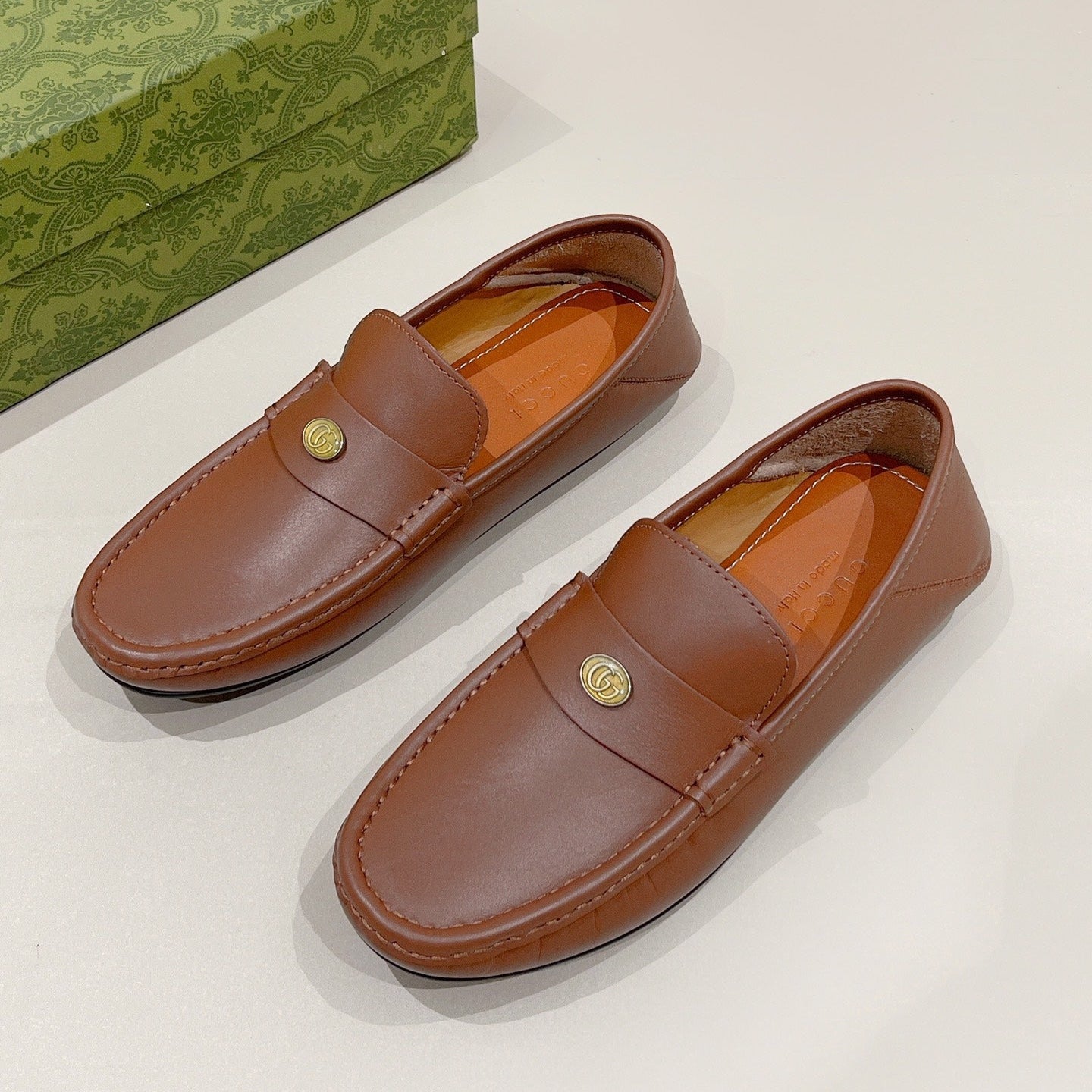 GG Men's Loafer Brown Calfskin 561756