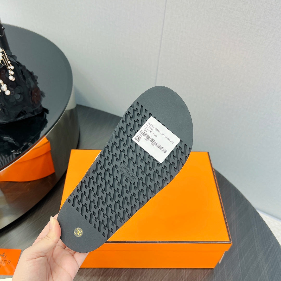 CHYPRE SANDAL WHITE MIX BLACK CALFSKIN STYLIZED