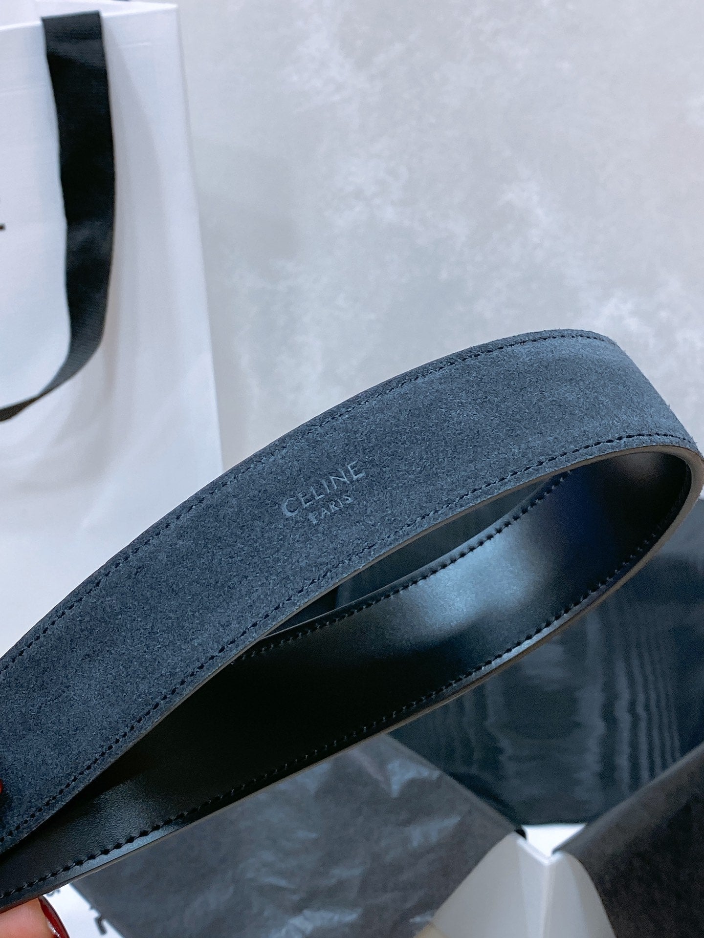 CL LARGE 30 MM TRIOMPHE BELT IN BLACK AND GOLD HARDWARE