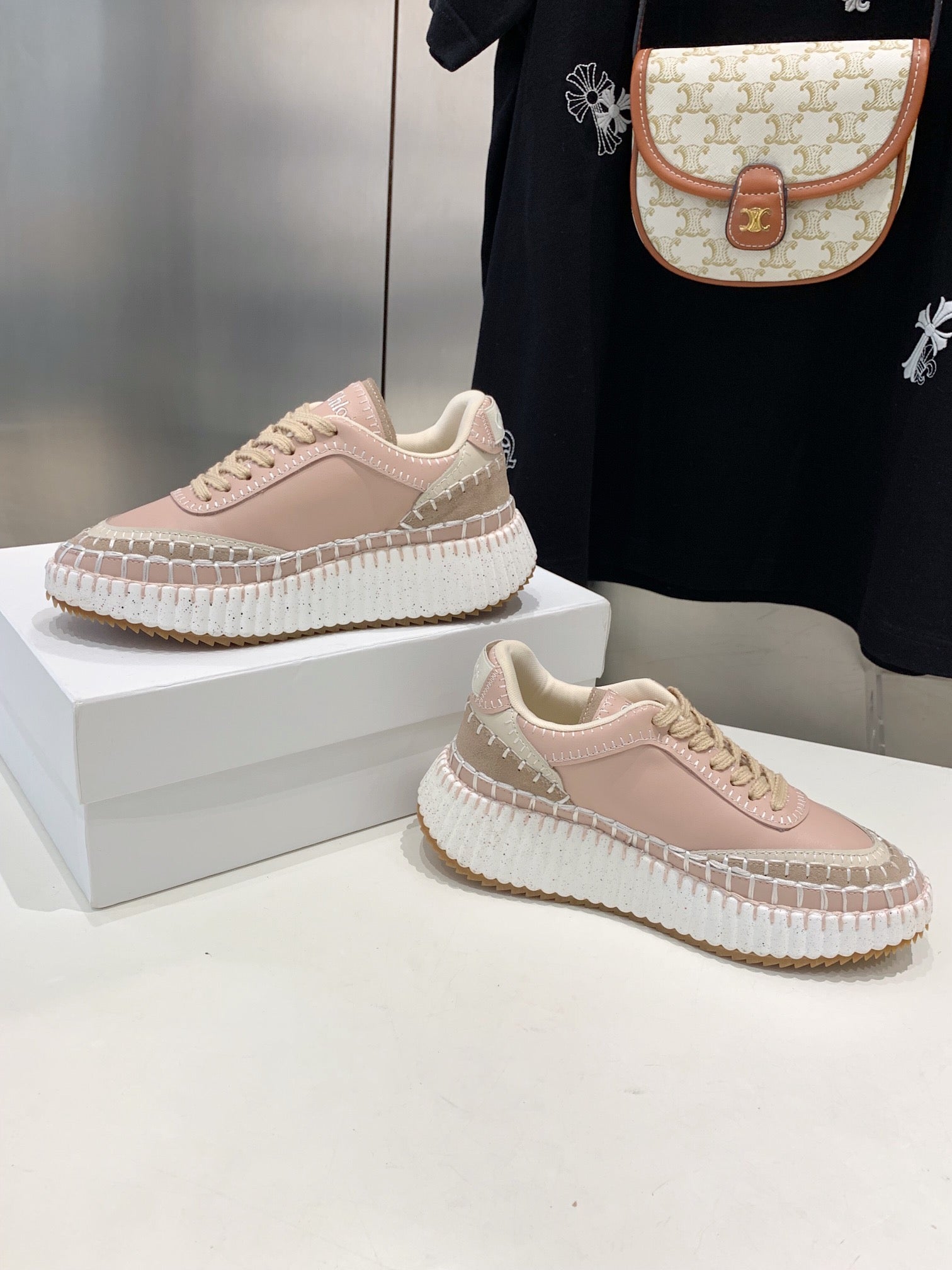 CHLOÃ‰ NAMA SNEAKER 5 CM IN LIGHT PINK CALFSKIN