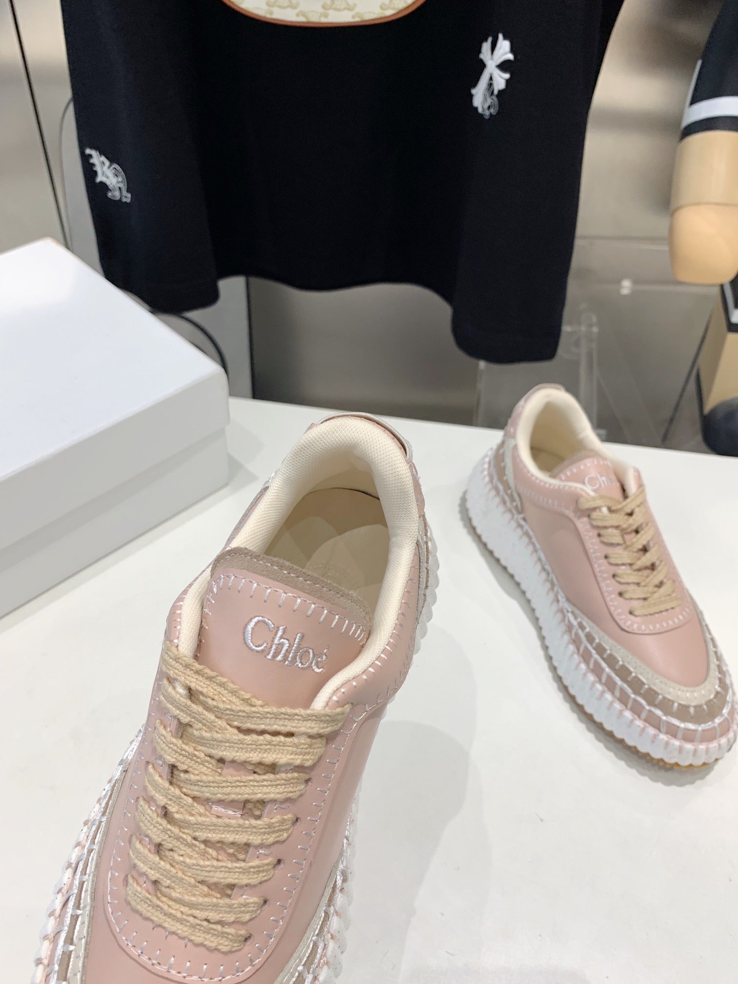 CHLOÃ‰ NAMA SNEAKER 5 CM IN LIGHT PINK CALFSKIN