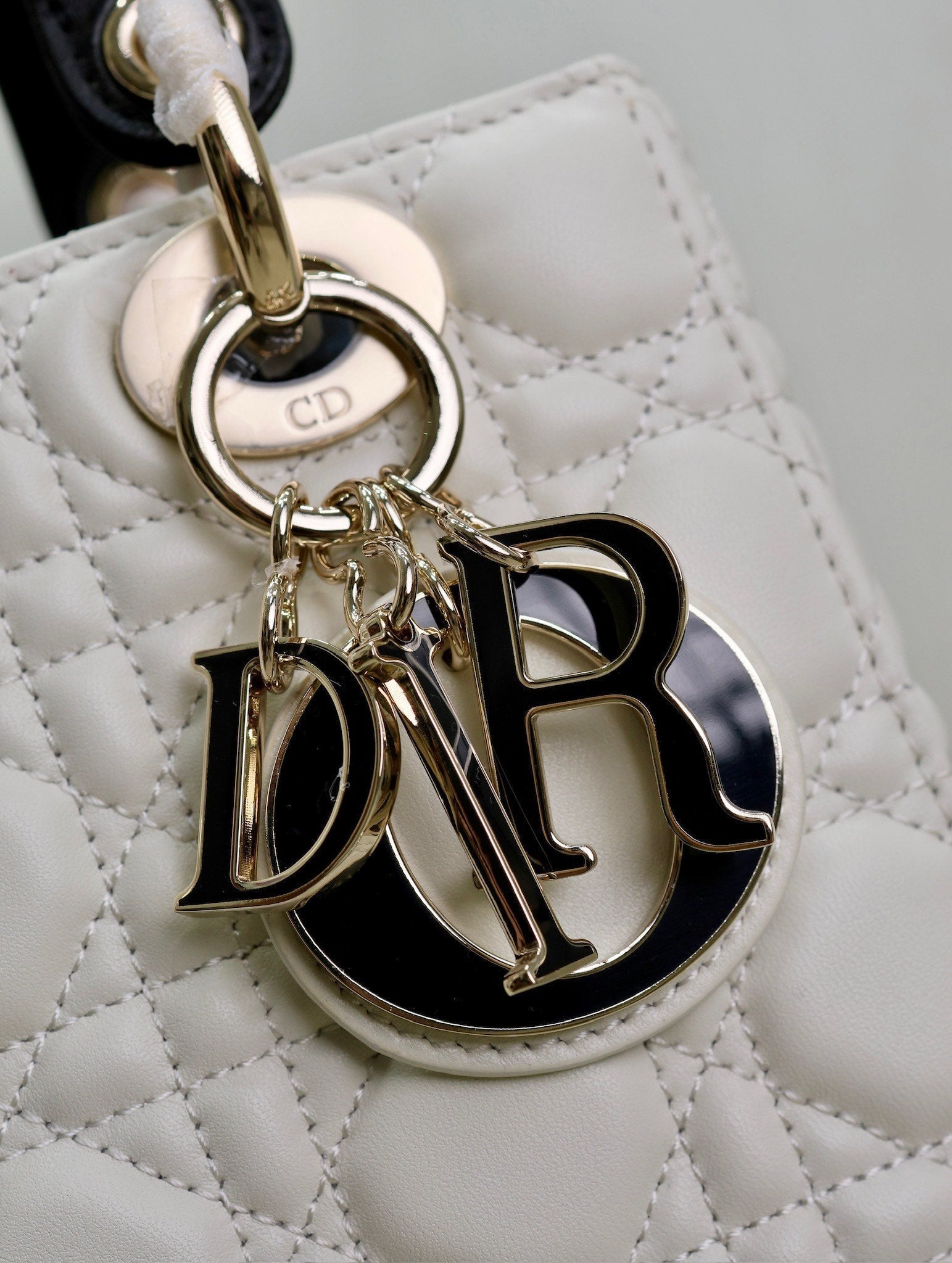 Lady Bag 17cm White Black Lambksin