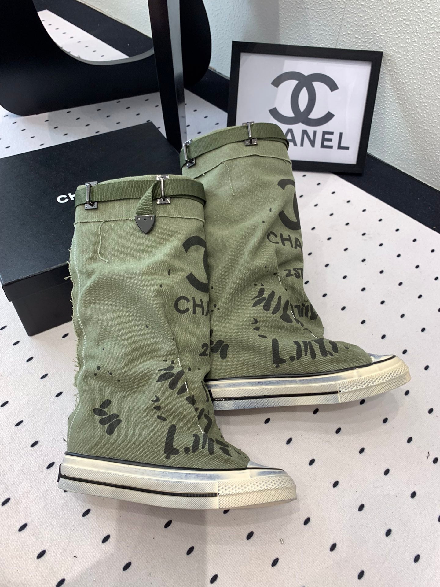 CC High-Top Canvas Boots Khaki Green Black Denim Fabric 938051