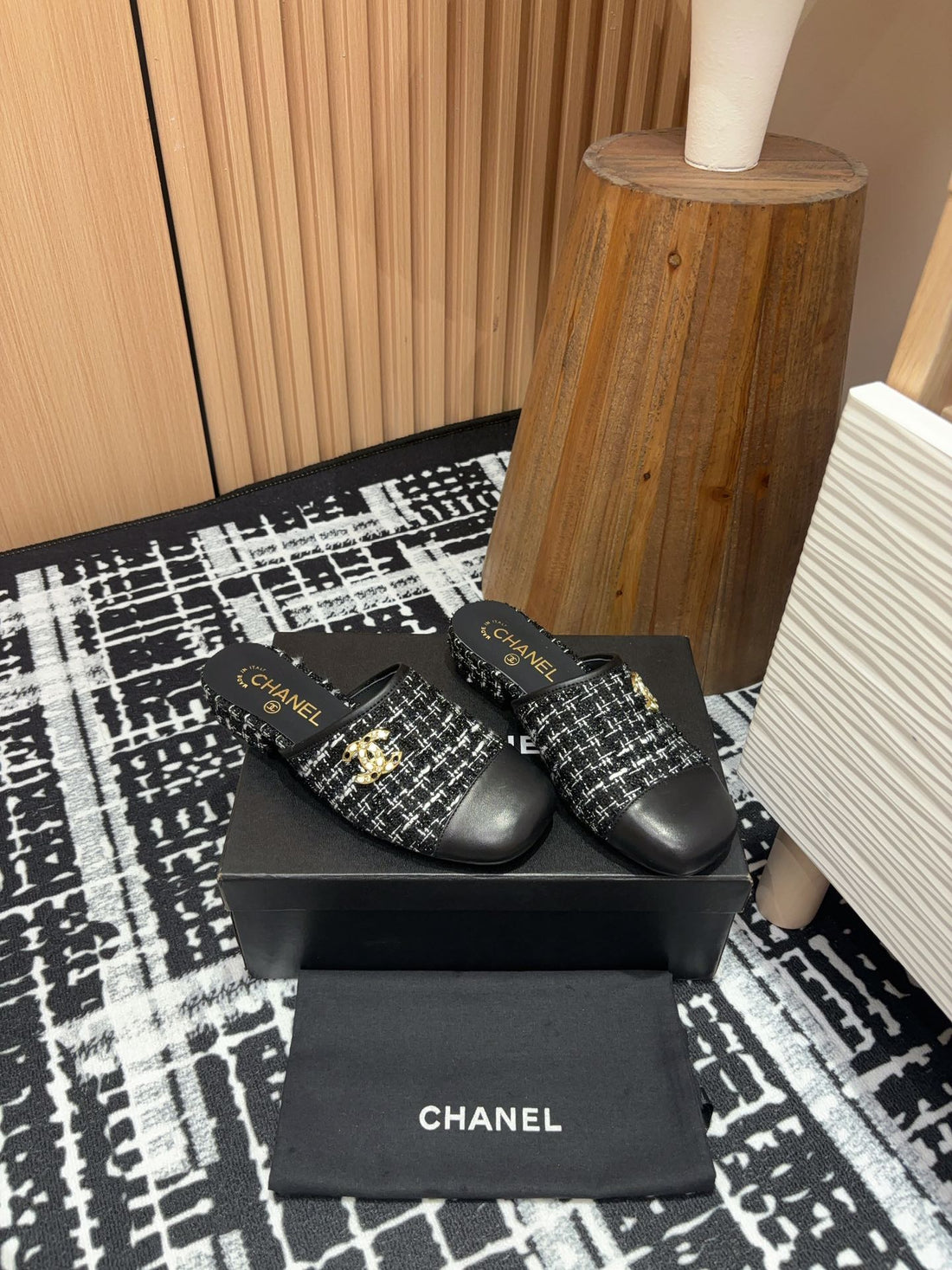 CC Mule 30mm In Black Mix White Wool Tweed And Lambskin