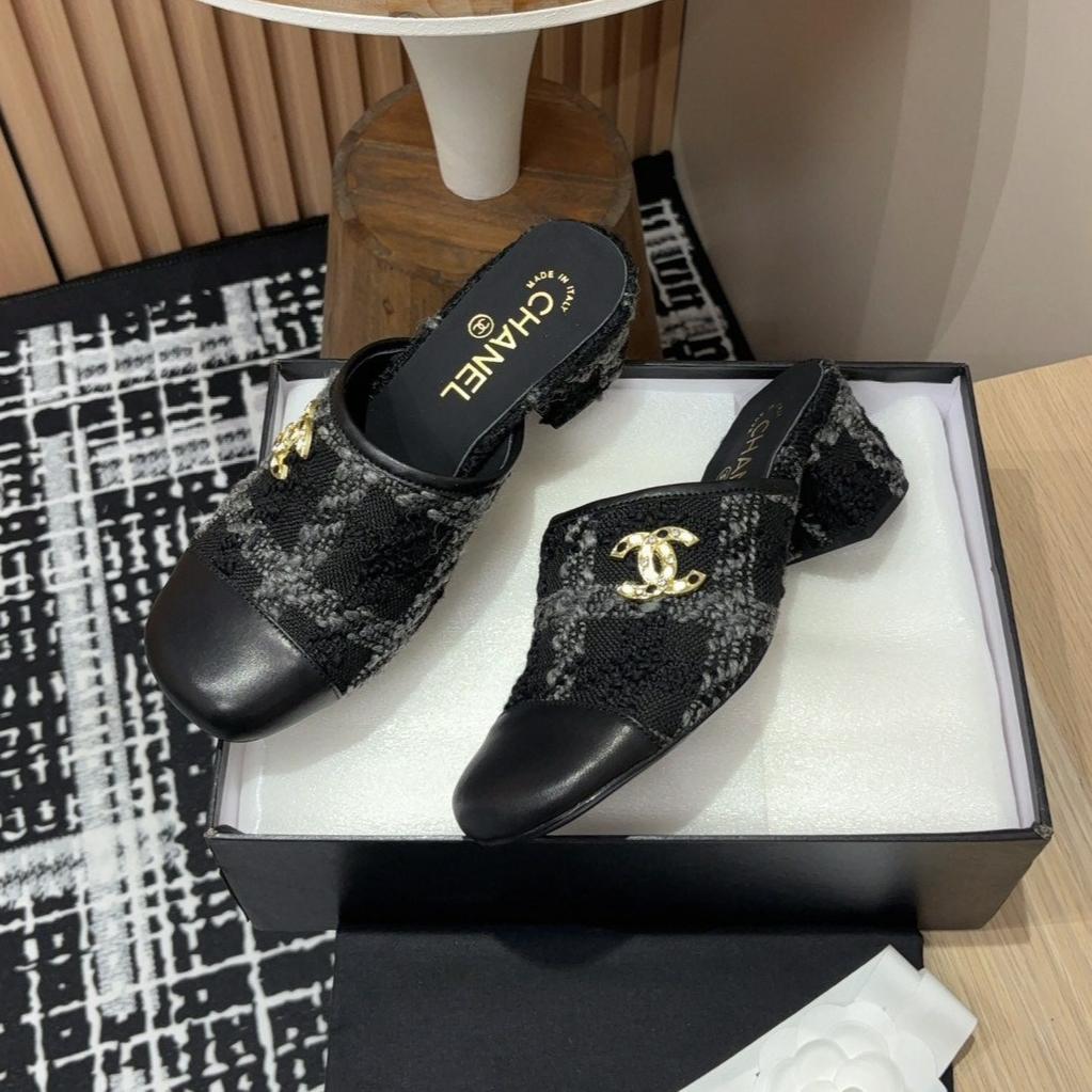 CC Mule 60mm In Black Wool Tweed And Lambskin Gold Hardware