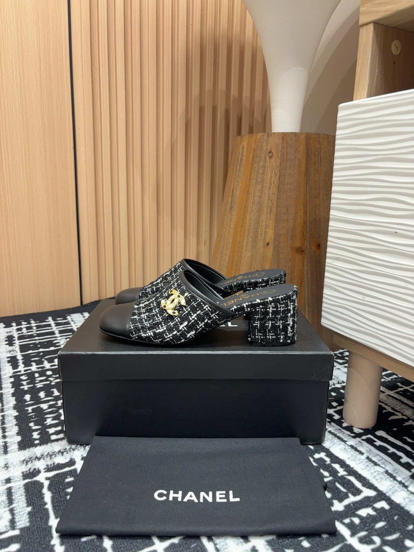 CC Mule 60mm In Black Mix White Wool Tweed And Lambskin