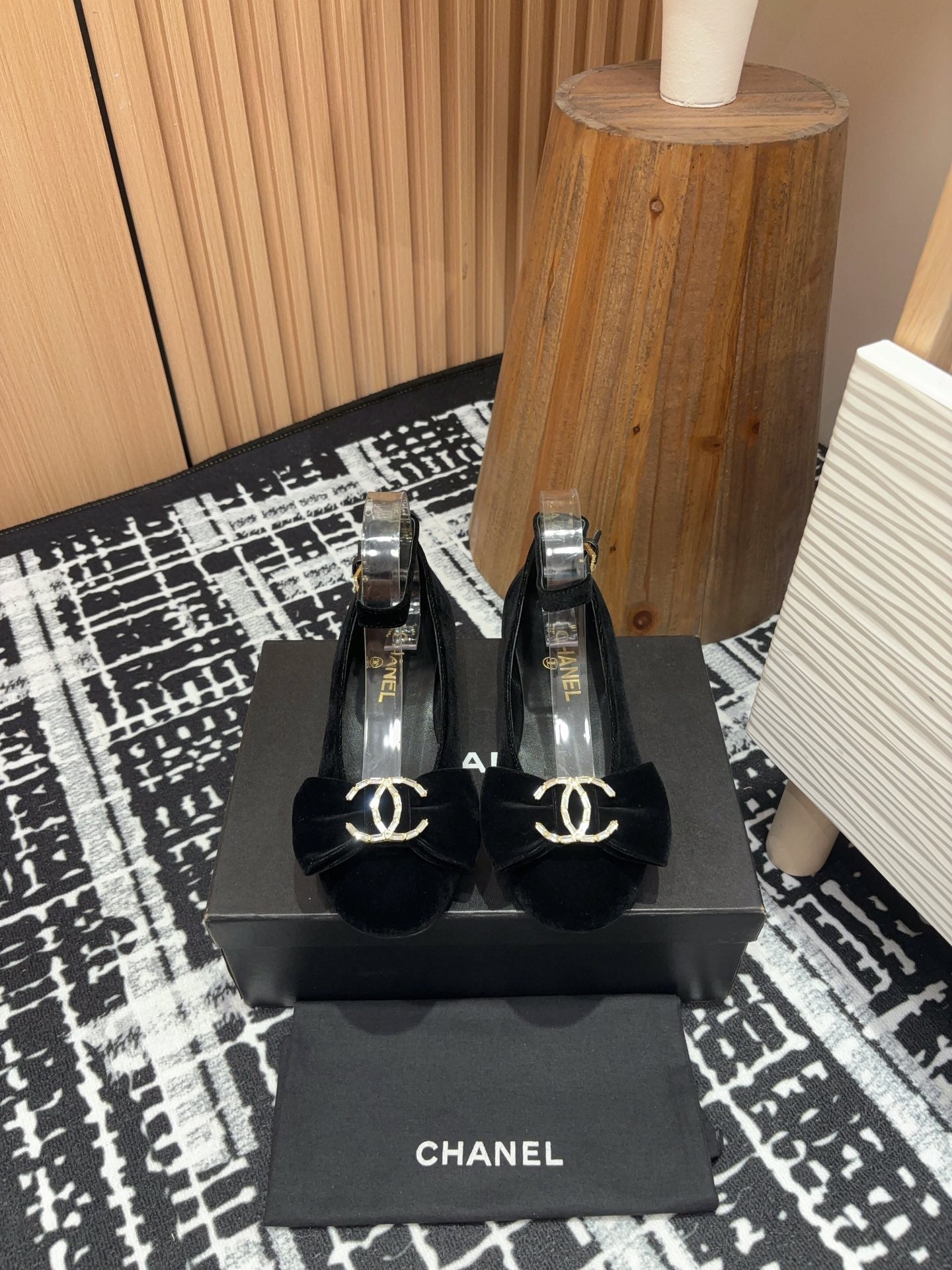 CC Mary Jane Black Bow Tie Velvet And Lambskin