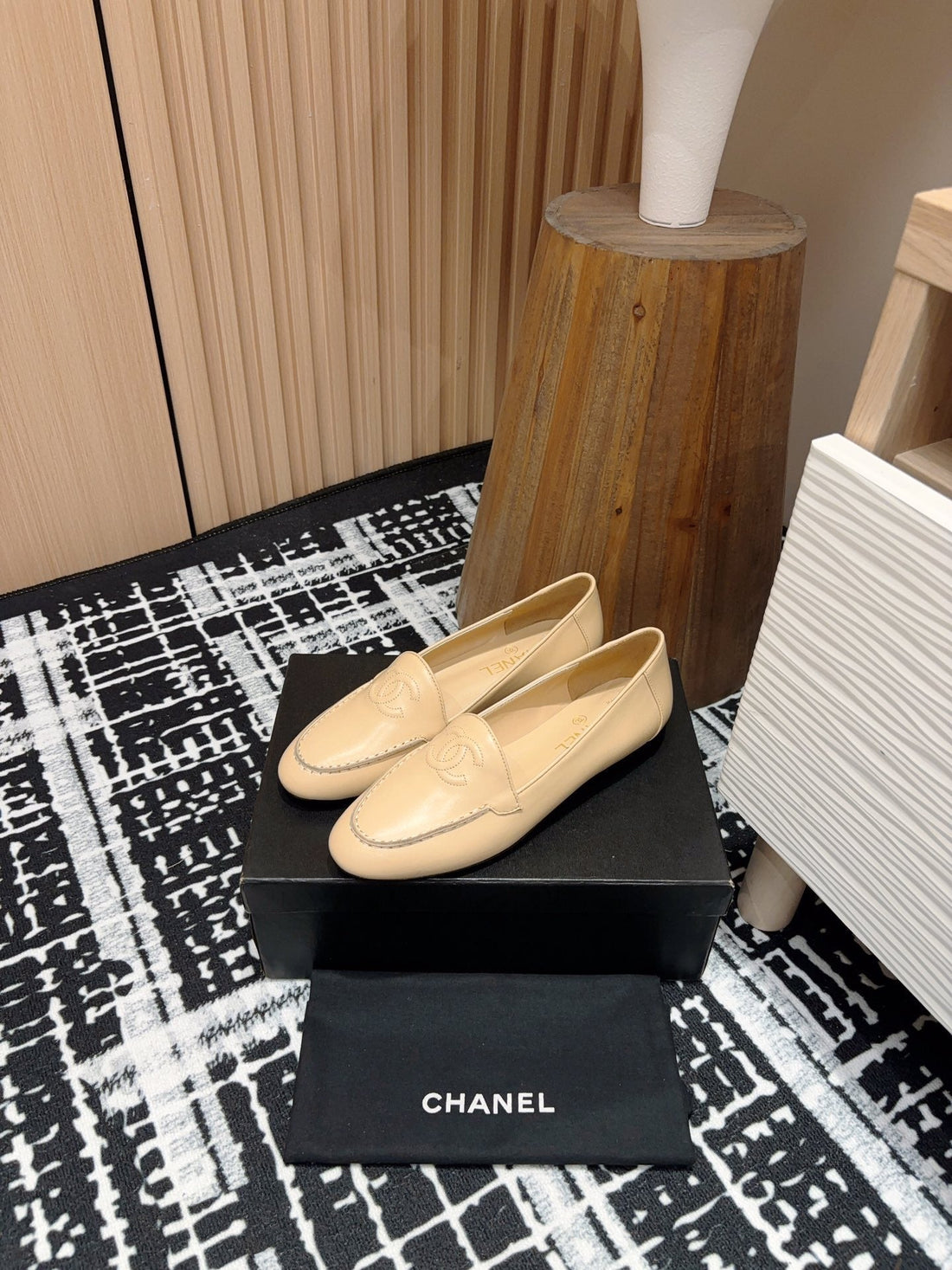 CC Moccasins Beige Lambskin