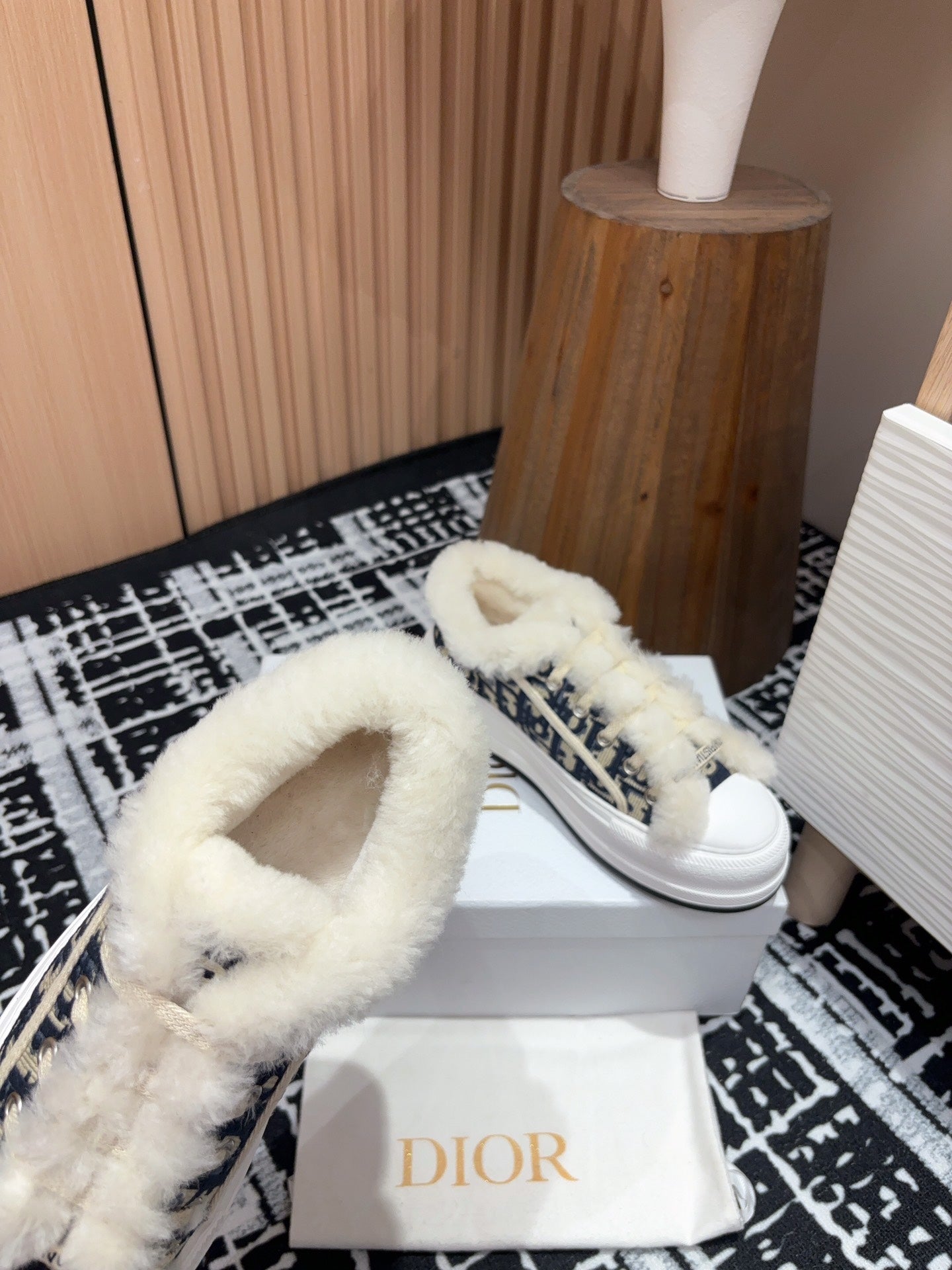 CD Walk'n'Dior Platform Sneaker Black Mix charcoal Blue Oblique Jacquard And Fleece Lining