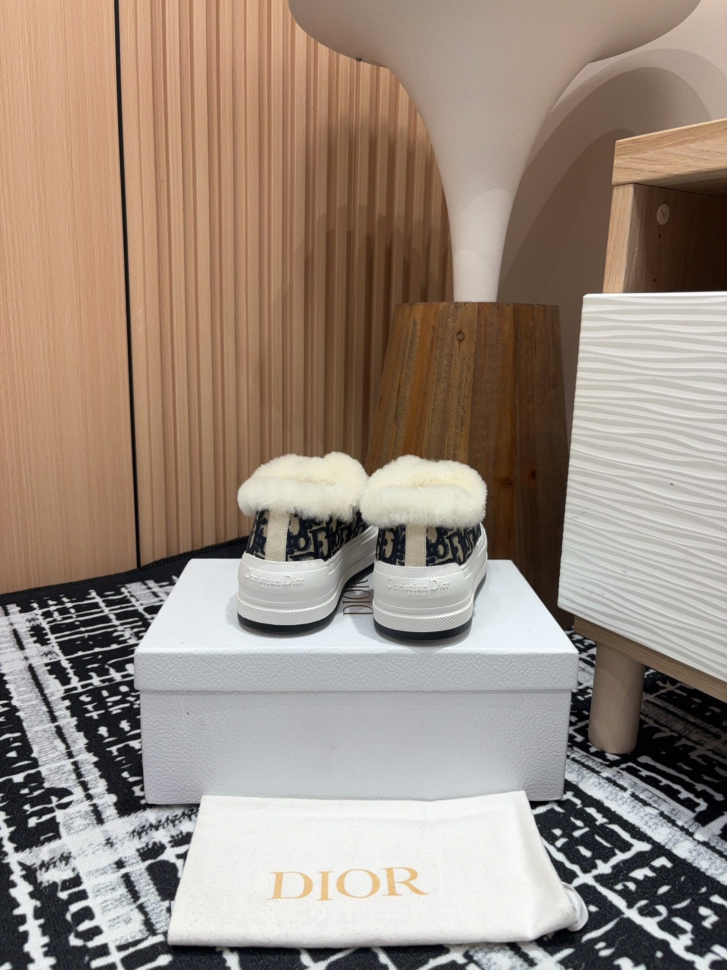 CD Walk'n'Dior Platform Sneaker Black Mix charcoal Blue Oblique Jacquard And Fleece Lining