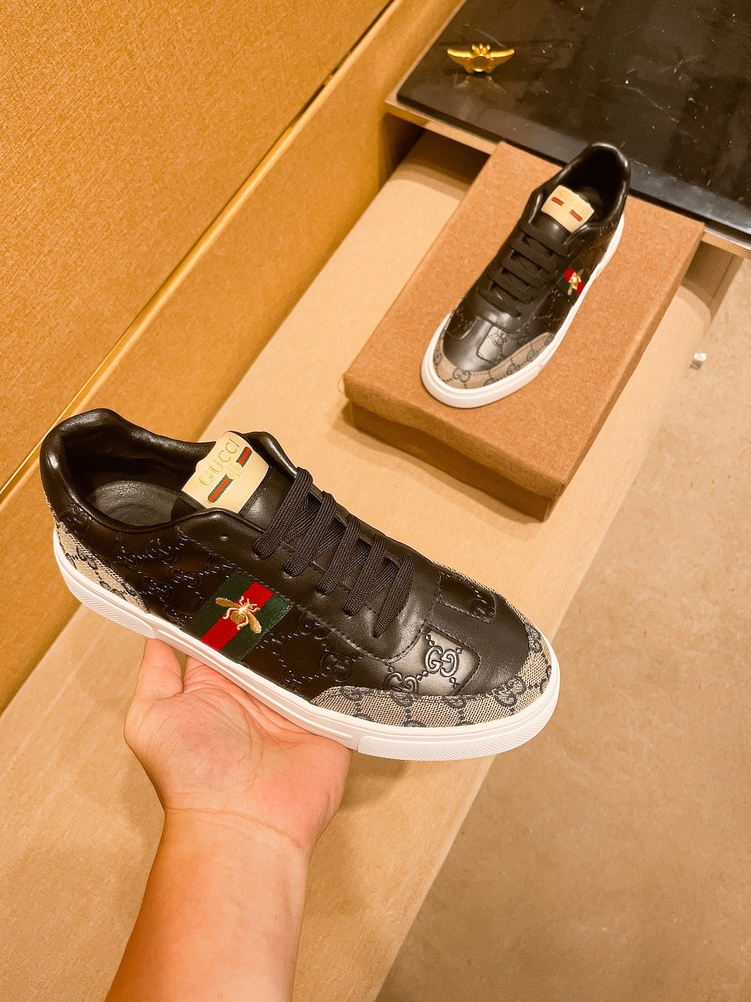 GG Men's ACE Sneaker Black Cowhide Canvas 473312