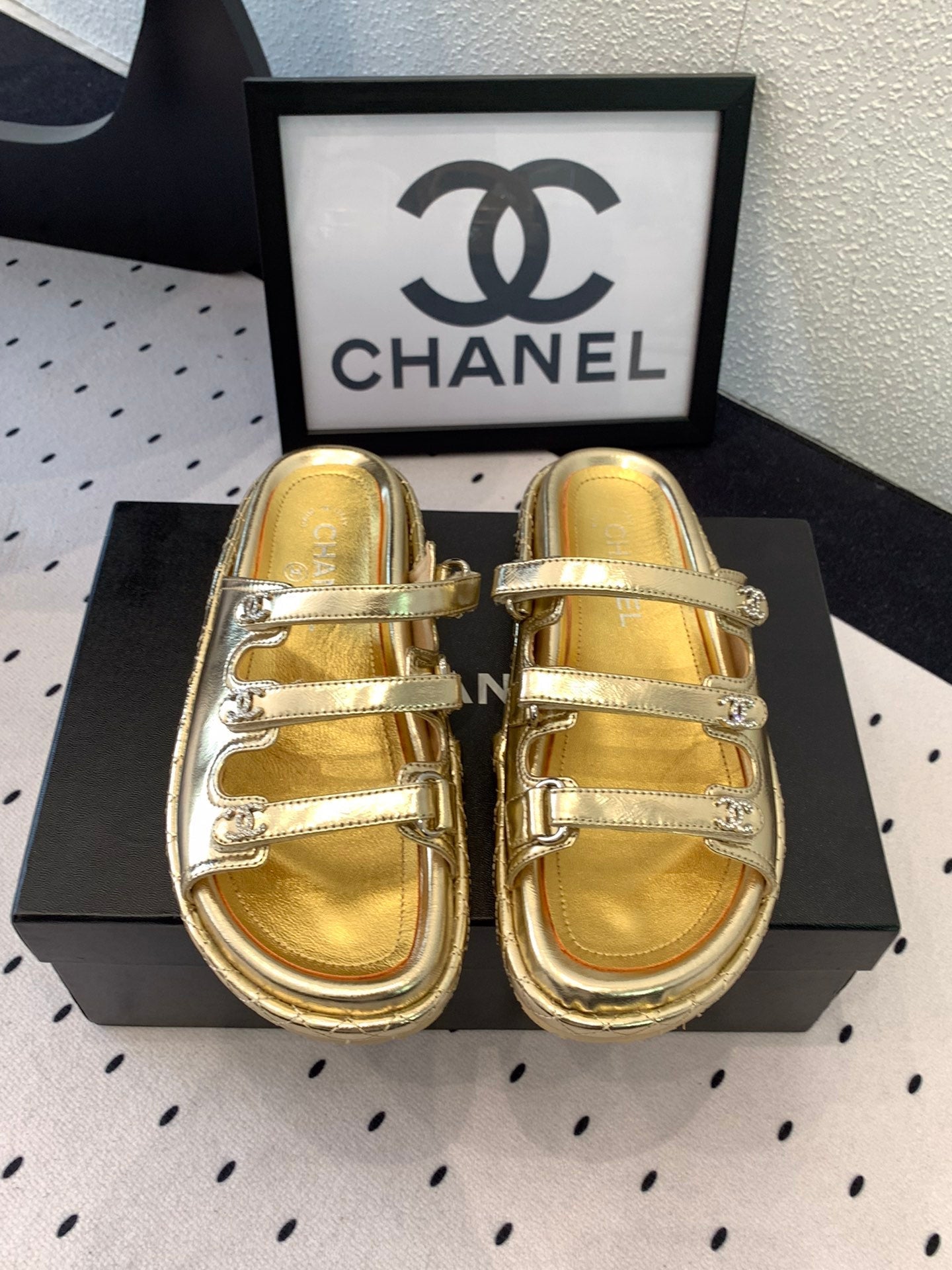 CC Slippers Gold Lambskin 146995