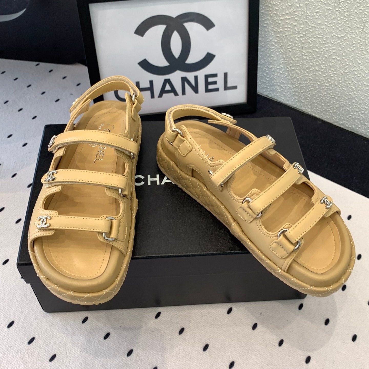 CC Sandals In Dark Beige Lambskin 146999