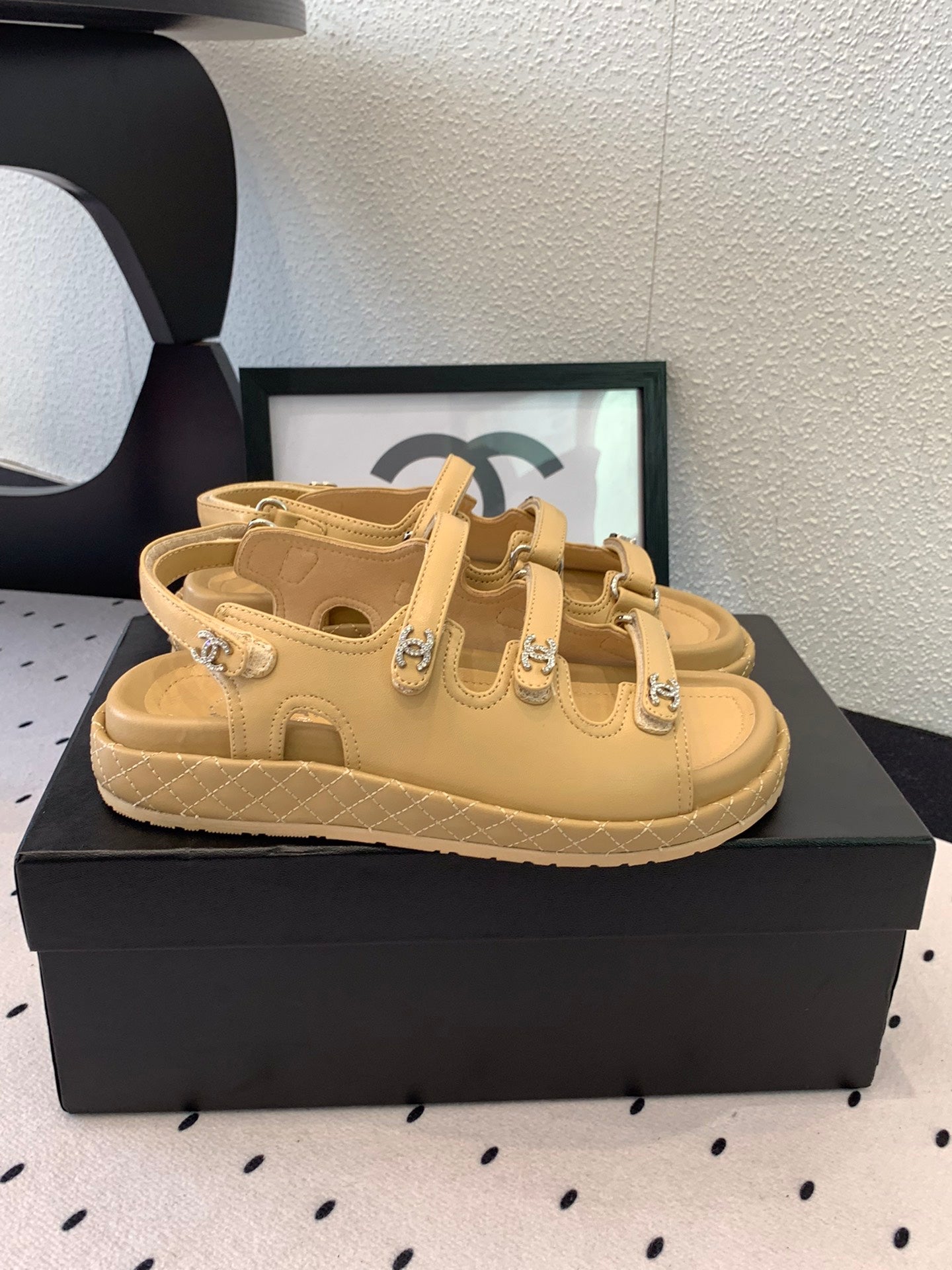 CC Sandals In Dark Beige Lambskin 146999