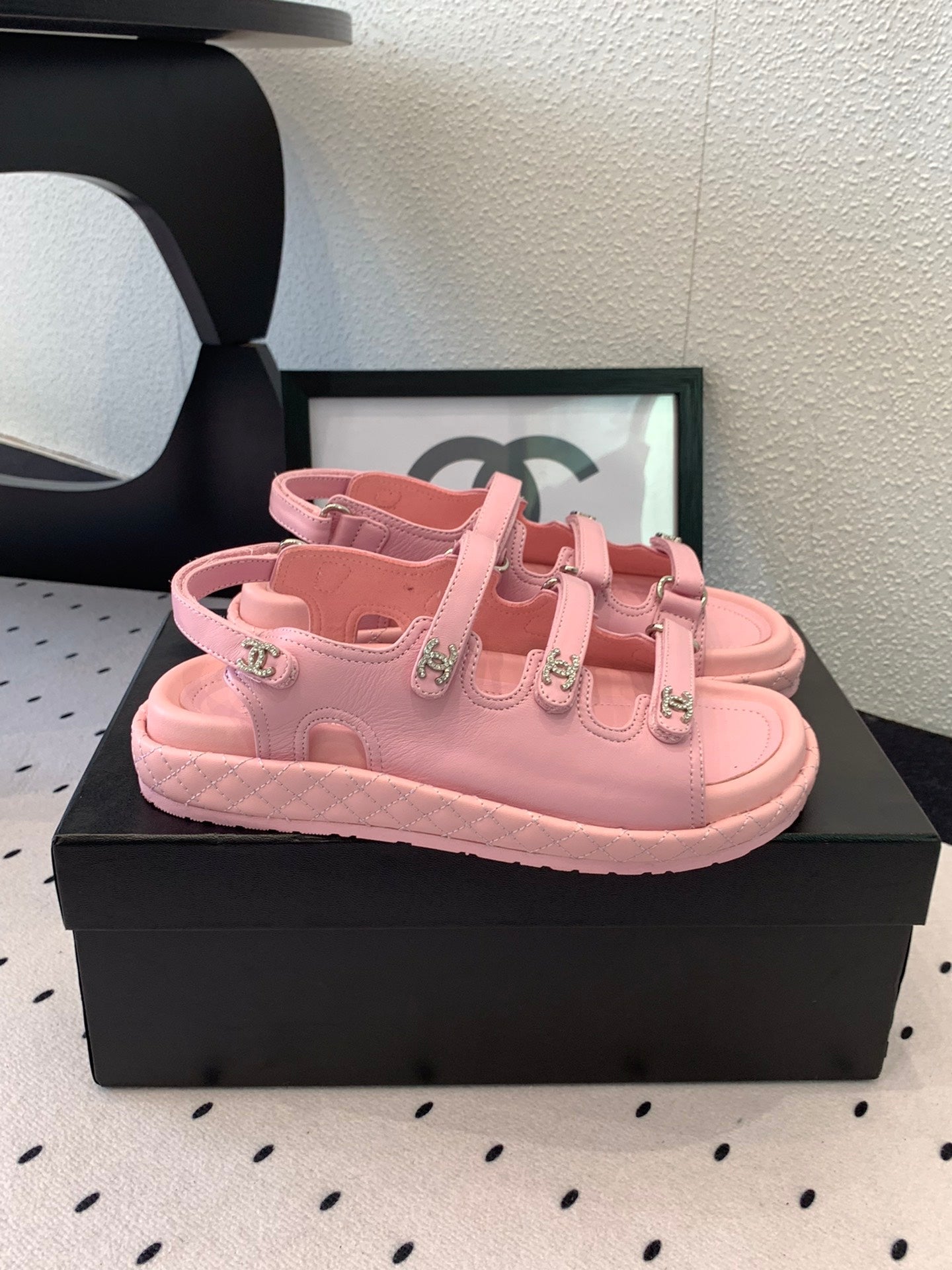 CC Sandals In Pink Lambskin 147000