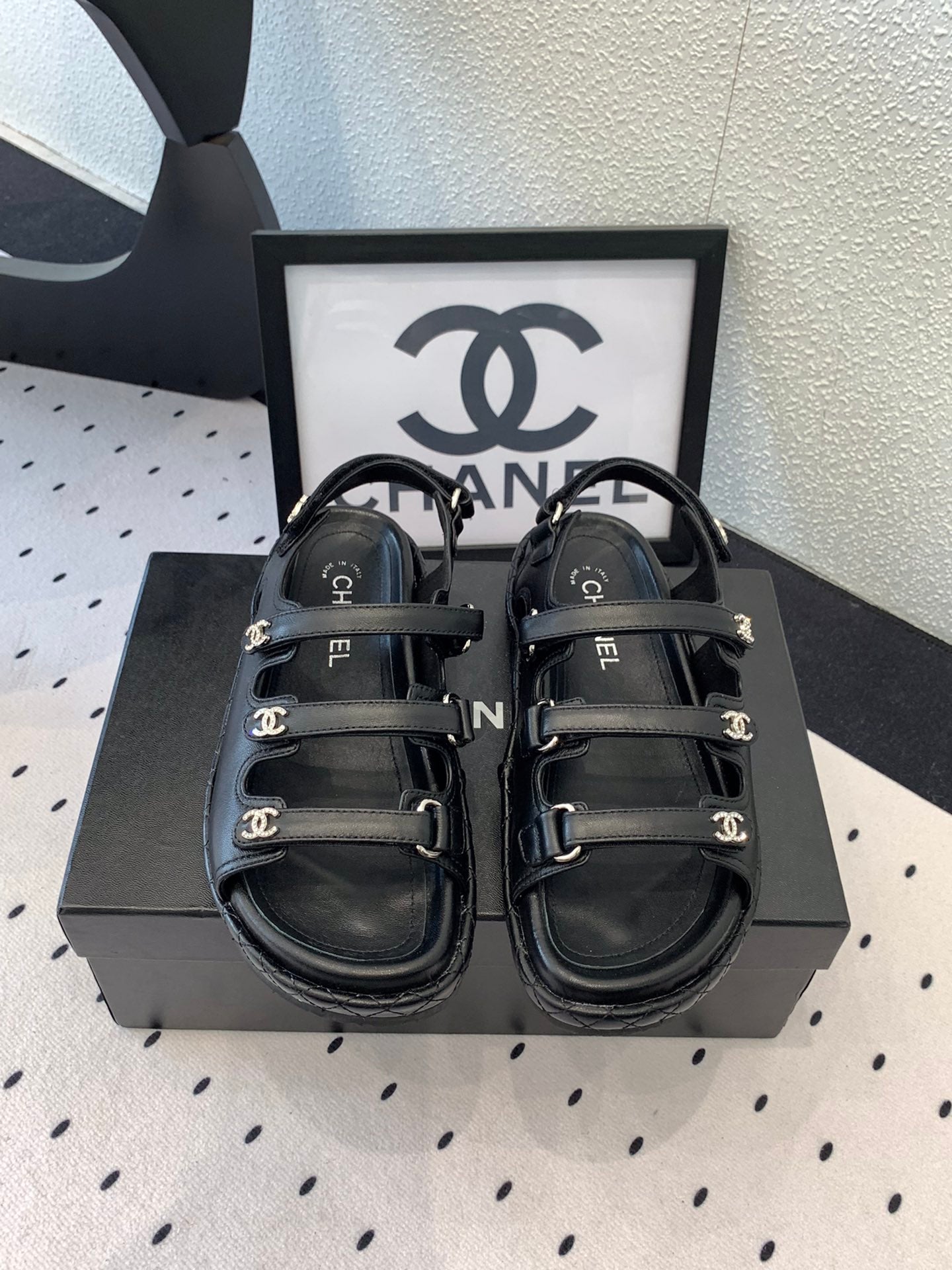 CC Sandals In Black Lambskin 147004