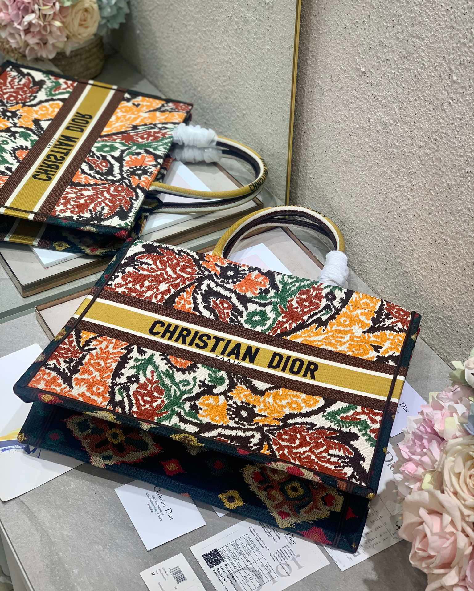 CD Yellow Five-color Flower  Book Tote 42cm Bag Canvas 336579